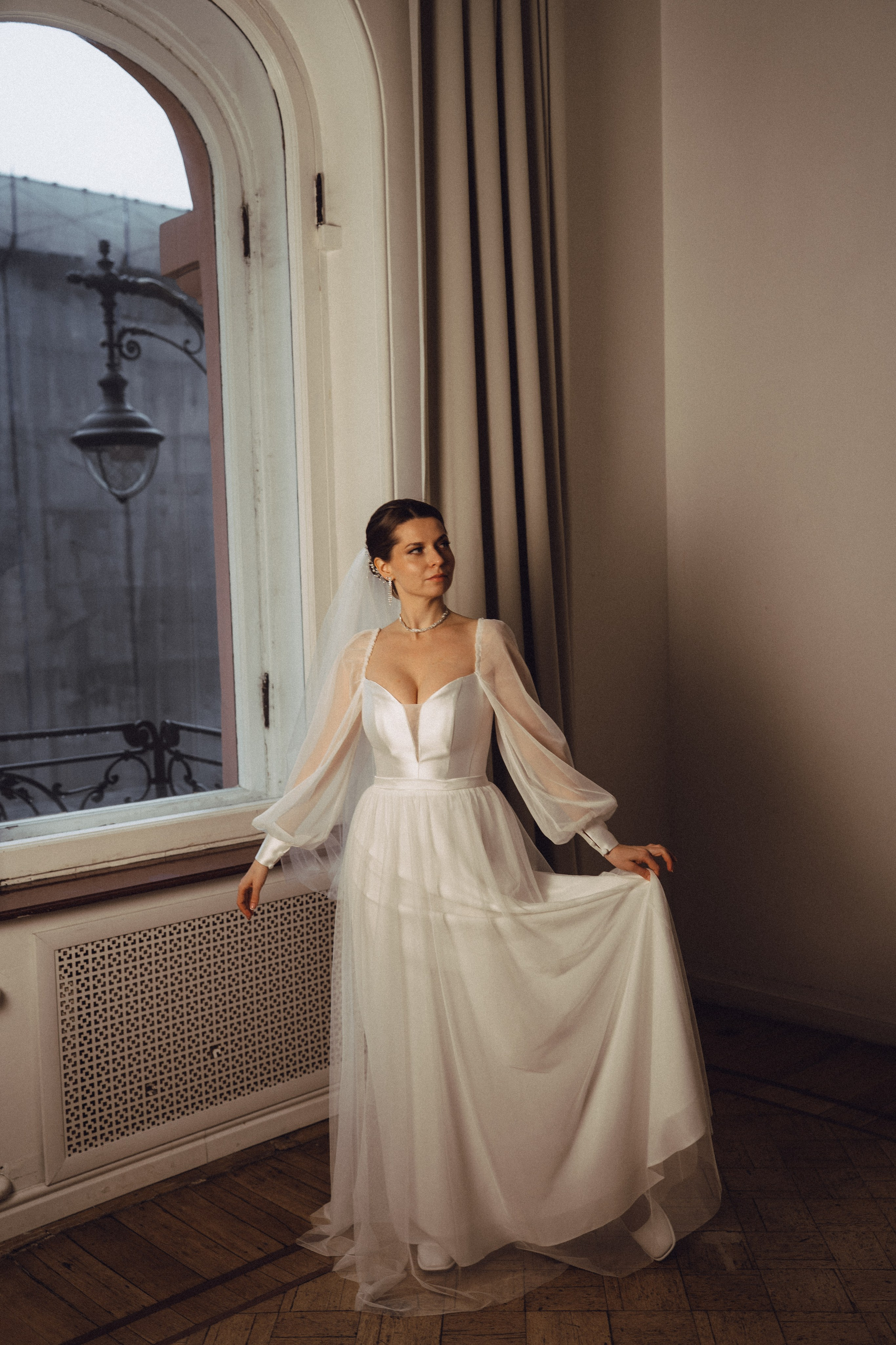 СВАДЕБНАЯ СЬЕМКА ВО ВТОРОМ ДВОРЦЕ (ДЕКАБРЬ) ТАКЖЕ СЬЕМКА В СТУДИИ НА ЧЕРНЫШЕВСКОЙ. Профессиональный фотограф, Санкт-Петербург — Виктория Богомолова