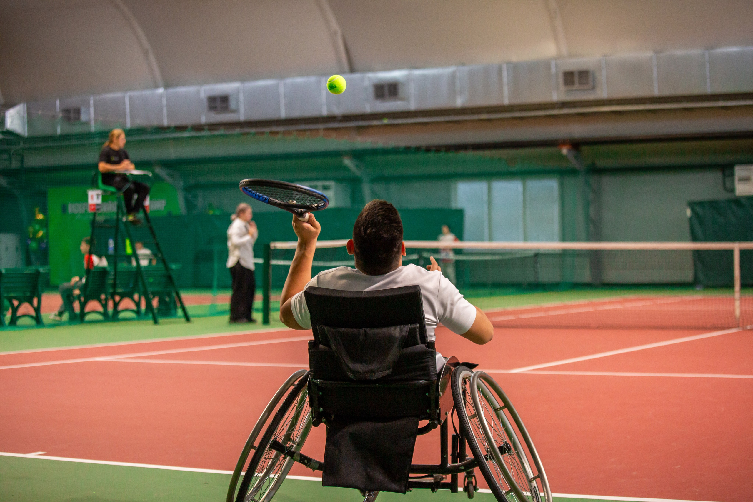 Турнир по теннису на колясках. Репортажный, семейный, свадебный, портретный фотограф
