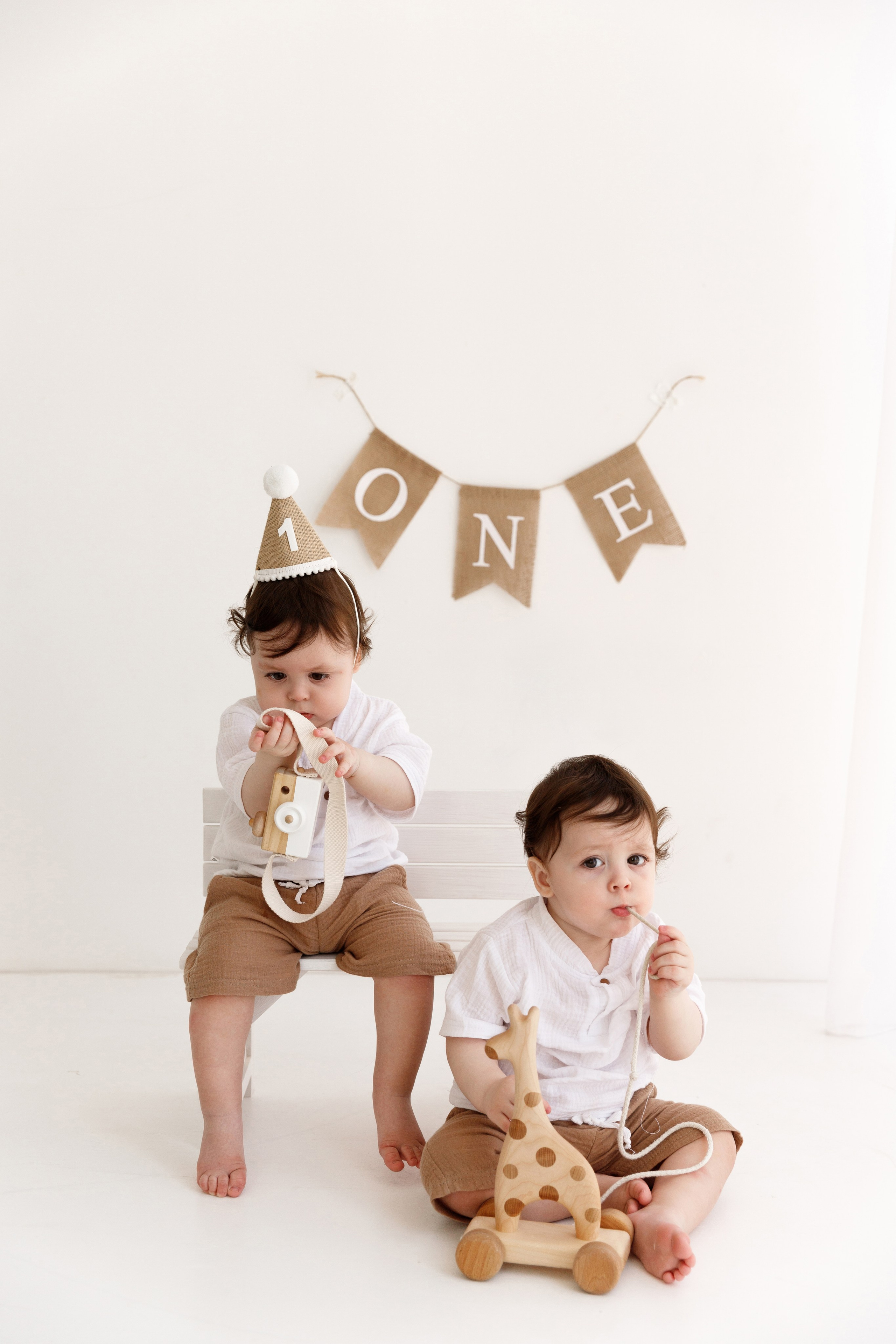 Близнецы Артём и Артур. Фотограф новорожденных Славянск-на-Кубани Куцевольская Екатерина