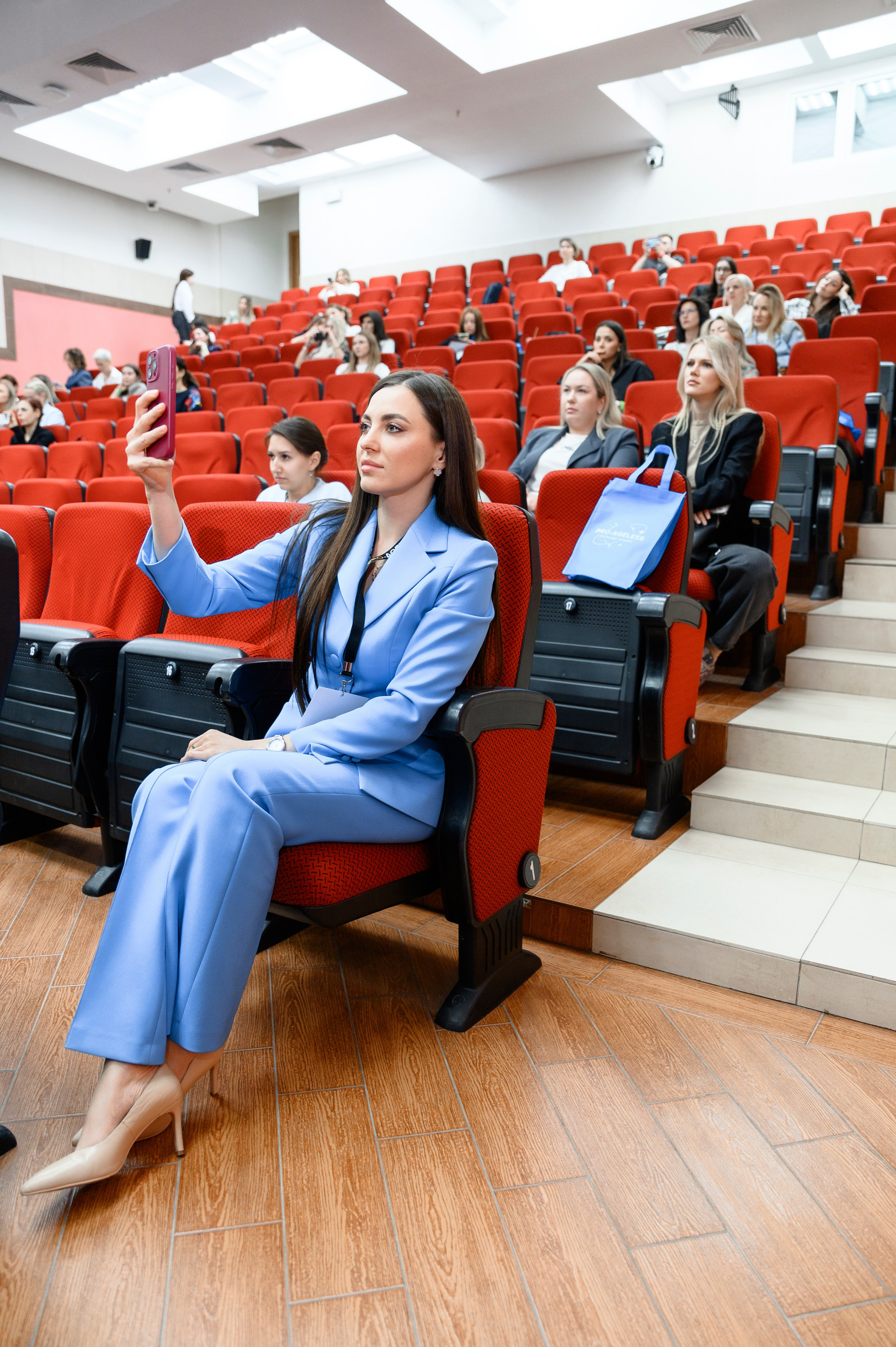 СЛУШАТЕЛИ. PRO-AGELESS