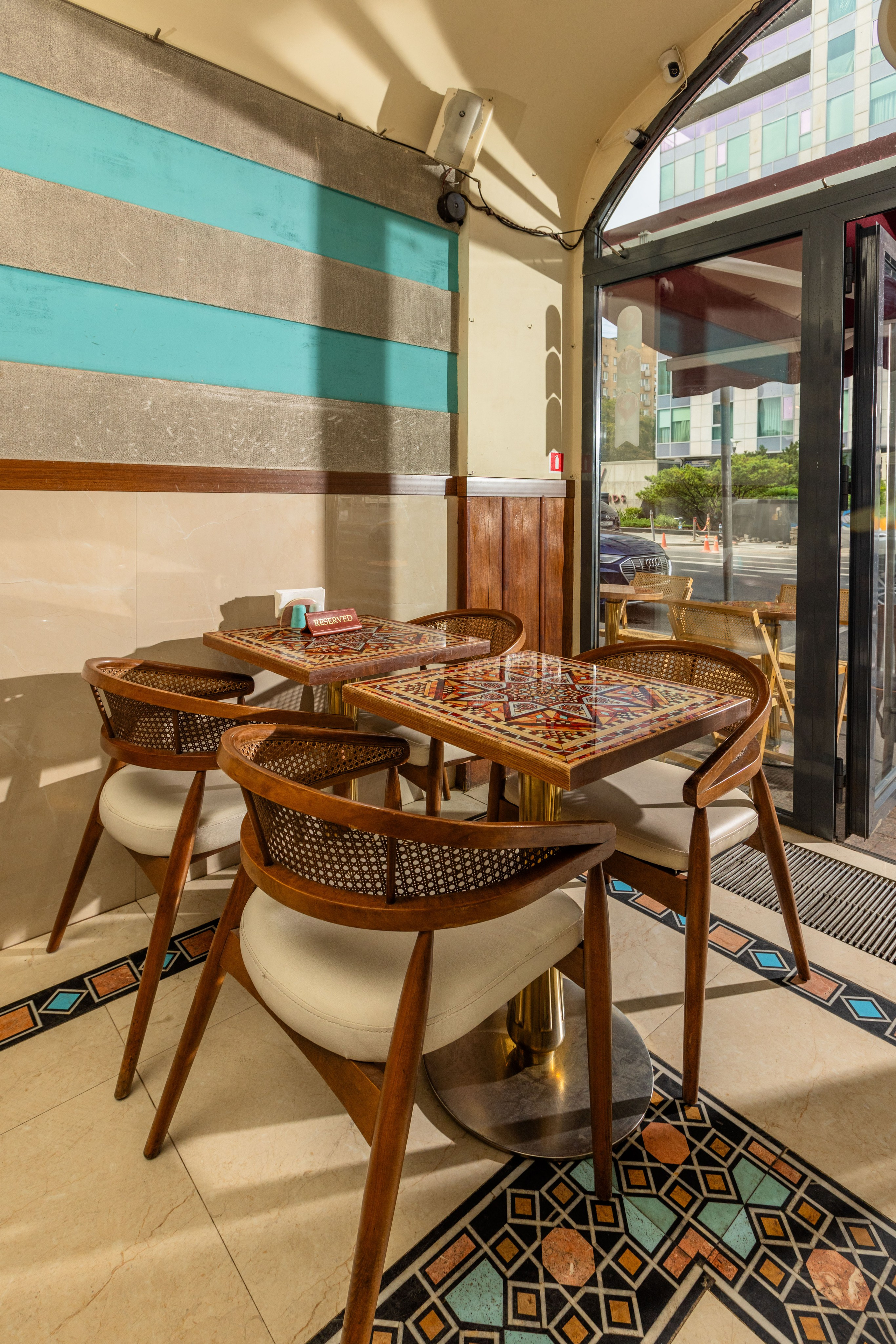 Фотосъёмка интерьера — Ресторана Ливанской Кухни «ADAM». Рекламный, предметный, репортажный, семейный фотограф и художник в Москве