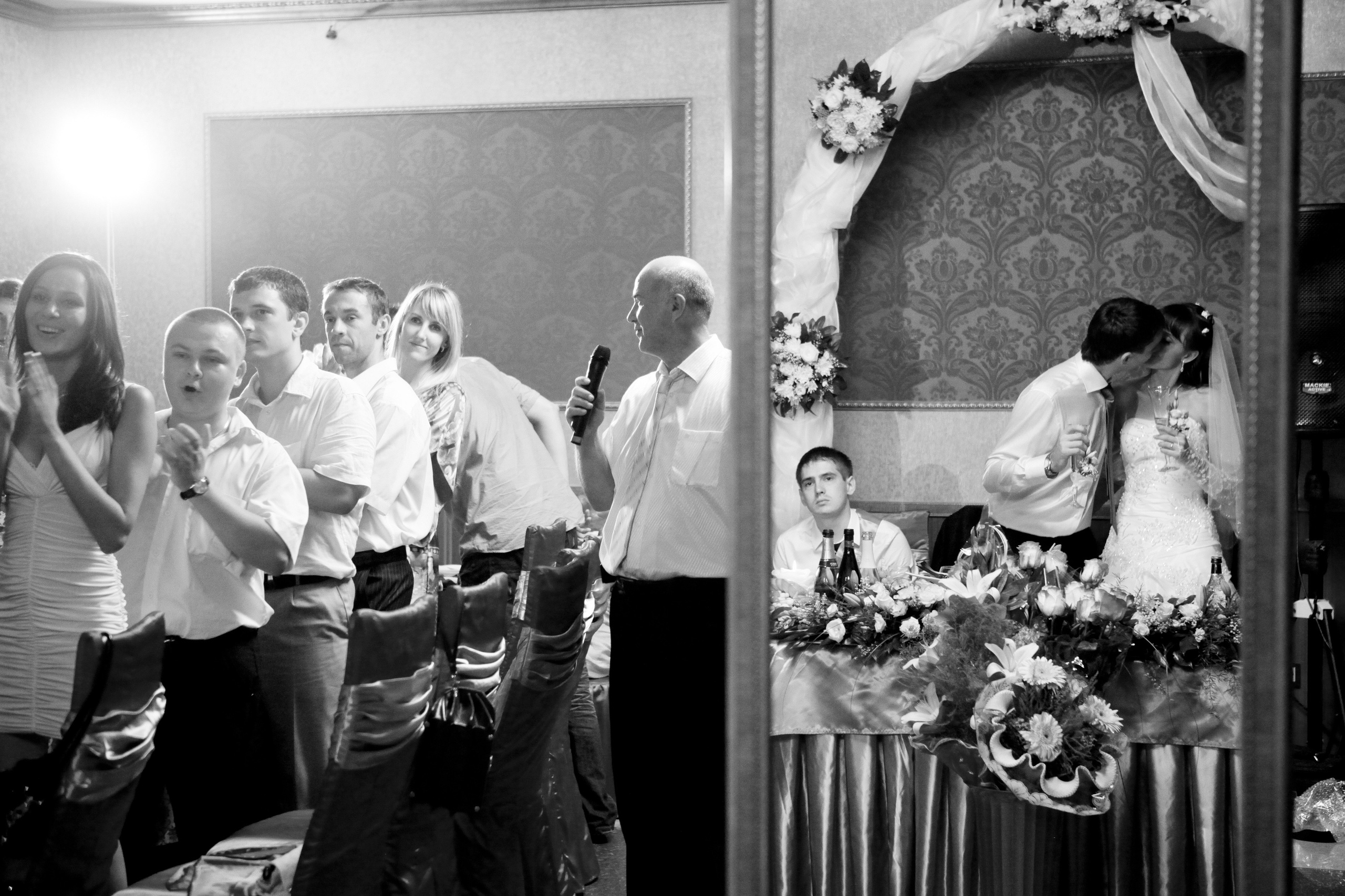 Свадебный фотограф в Ростове-на-Дону. Свадебная фотография в Ростове-н. Максим Матвийченко и Виктория Басова профессионалы своего дела