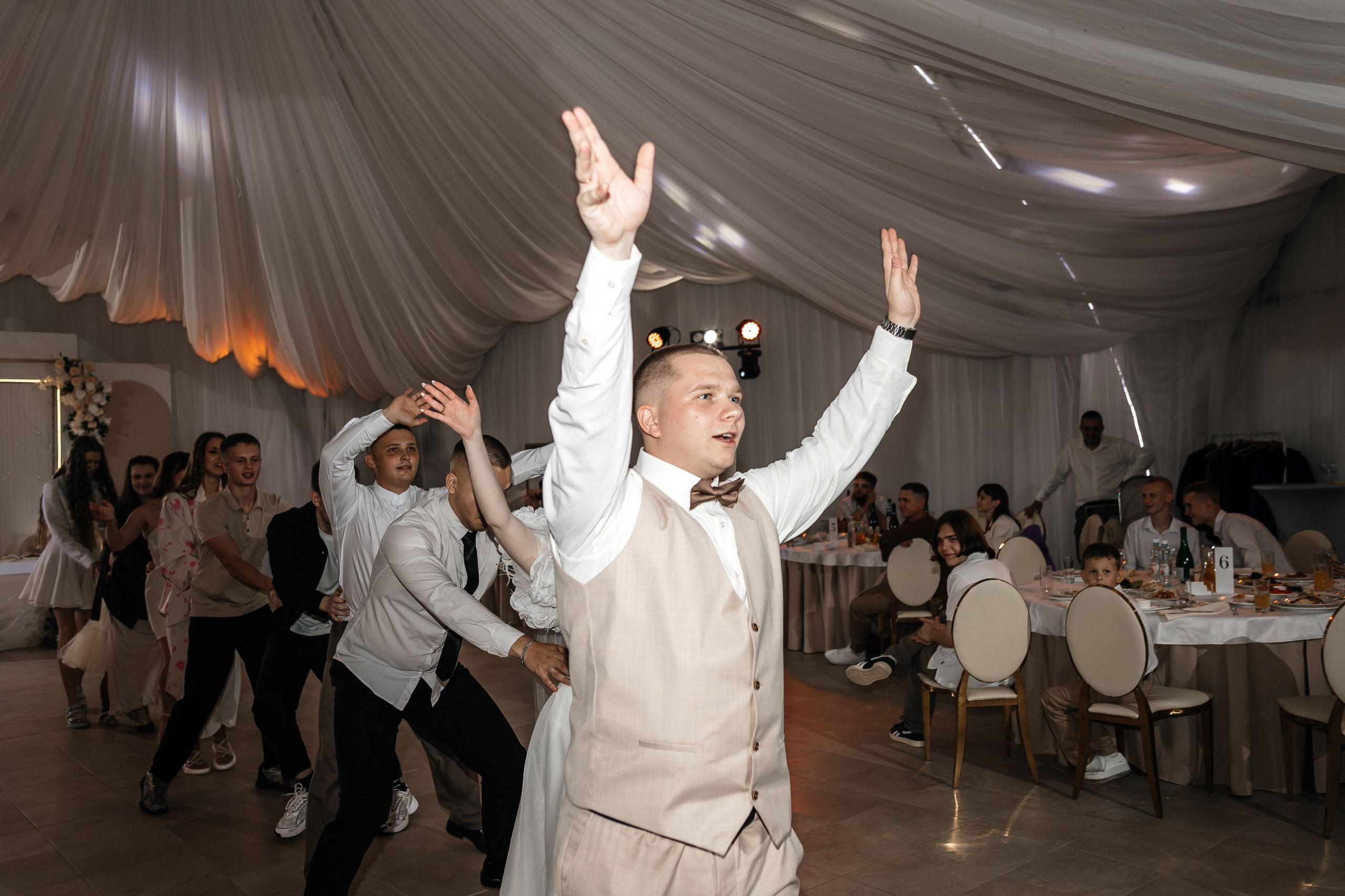 Егор & Валентина | 18.08.2025. Свадебный и семейный фотограф в Омске Евгения Хакимова