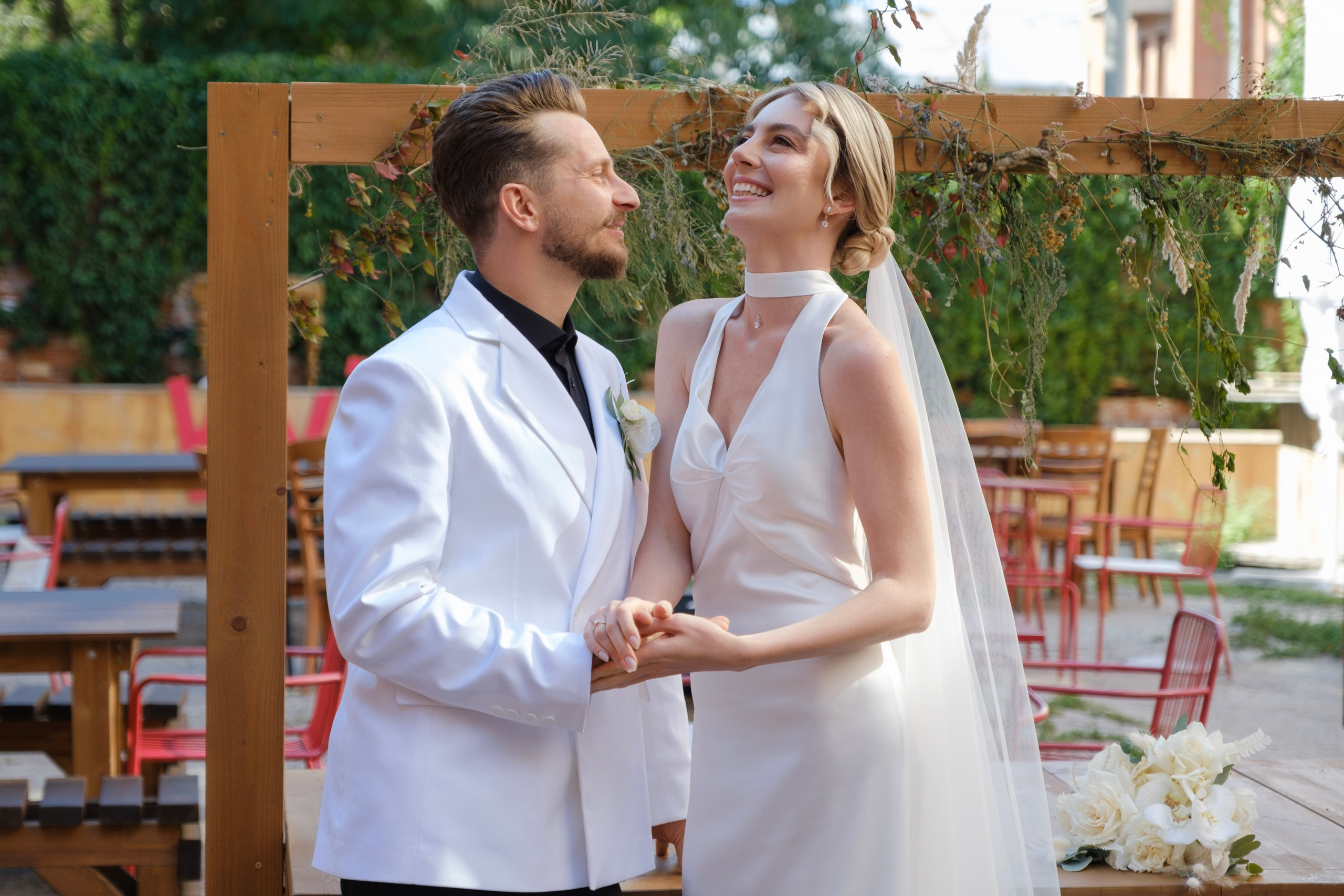 Alexander Alina. Wedding photographer