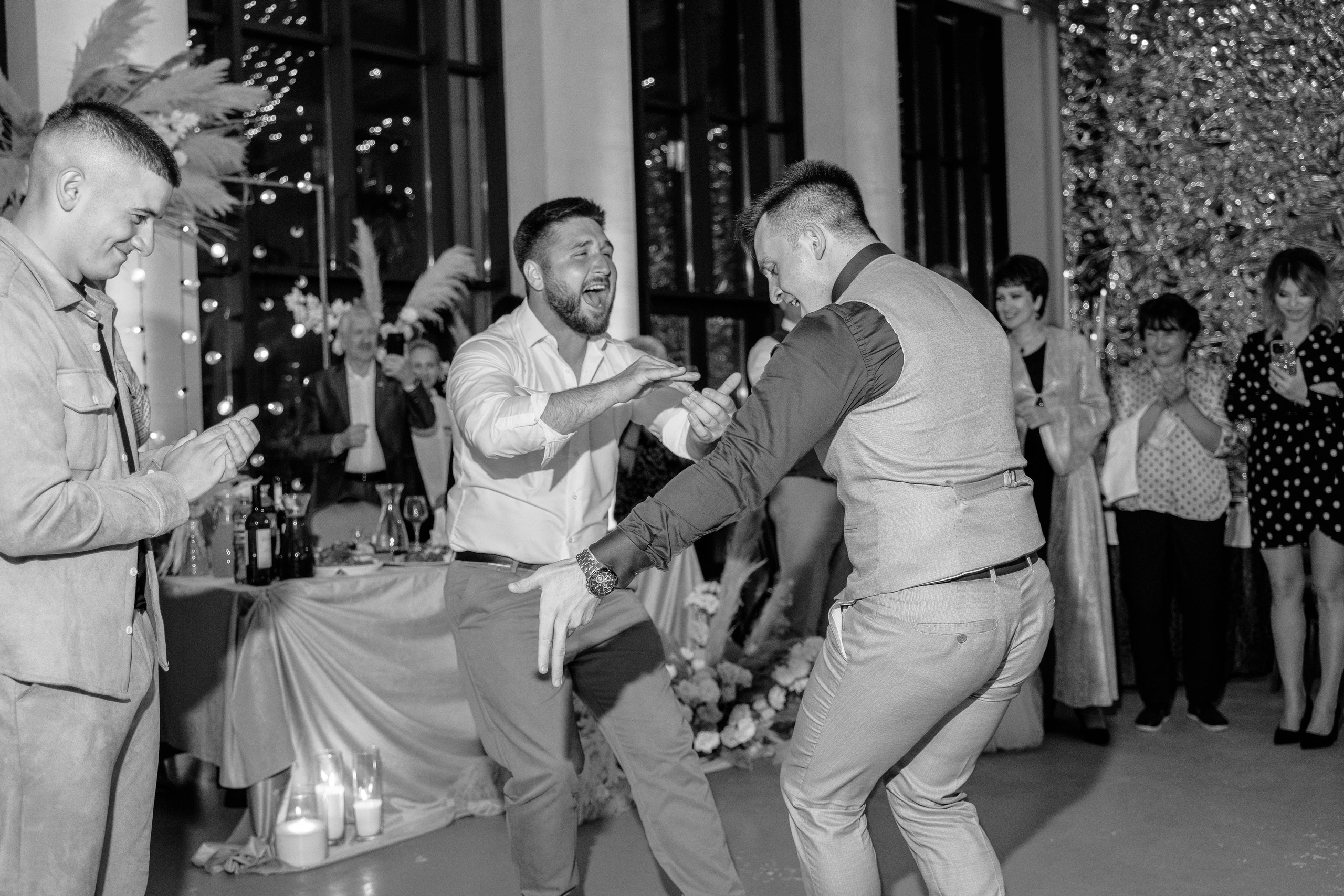 Свадебный день Магомеда и Вероники. Фотограф Чита. Индивидуальные портреты, LoveStory, свадьбы