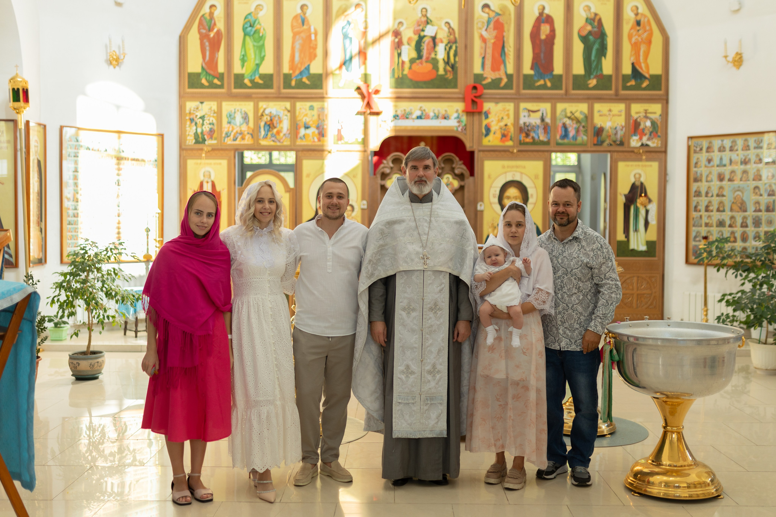 Крещение Артёма (все фото с таинсвта крещения). Фотограф новорожденных. Детский и семейный фотограф Марьяна Юдина