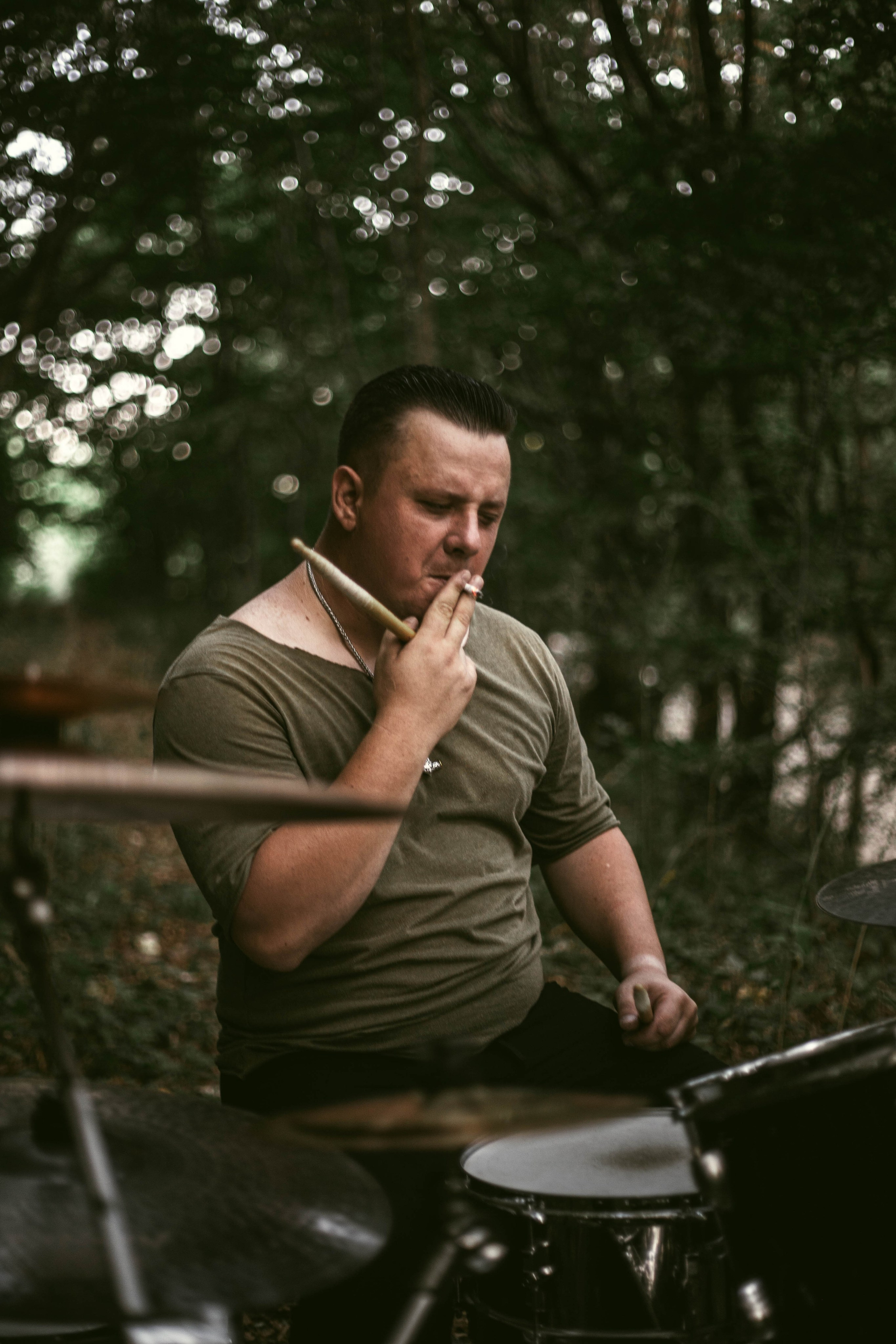 Клип. Уличный фотограф Города N