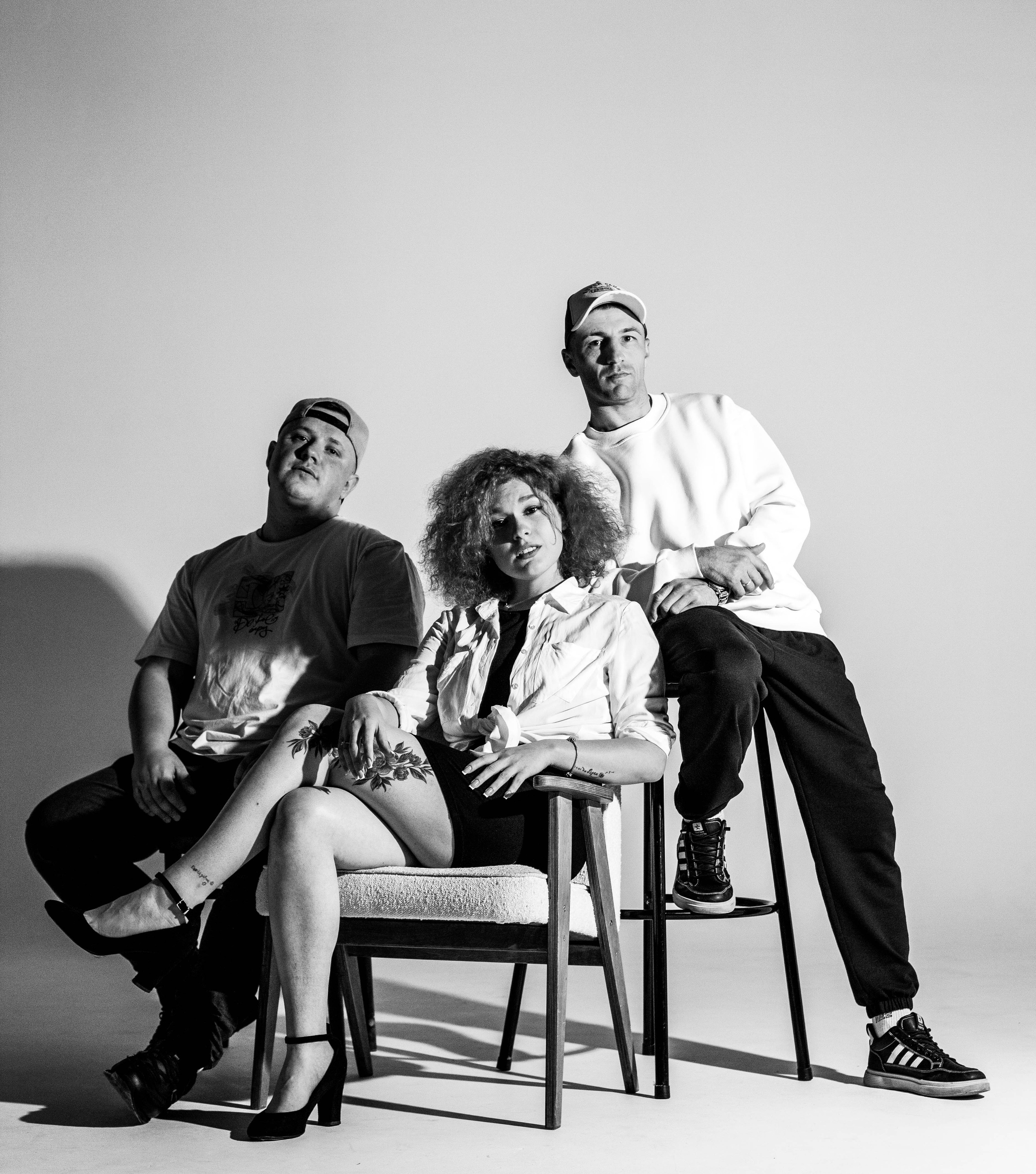 Студия. Уличный фотограф Города N