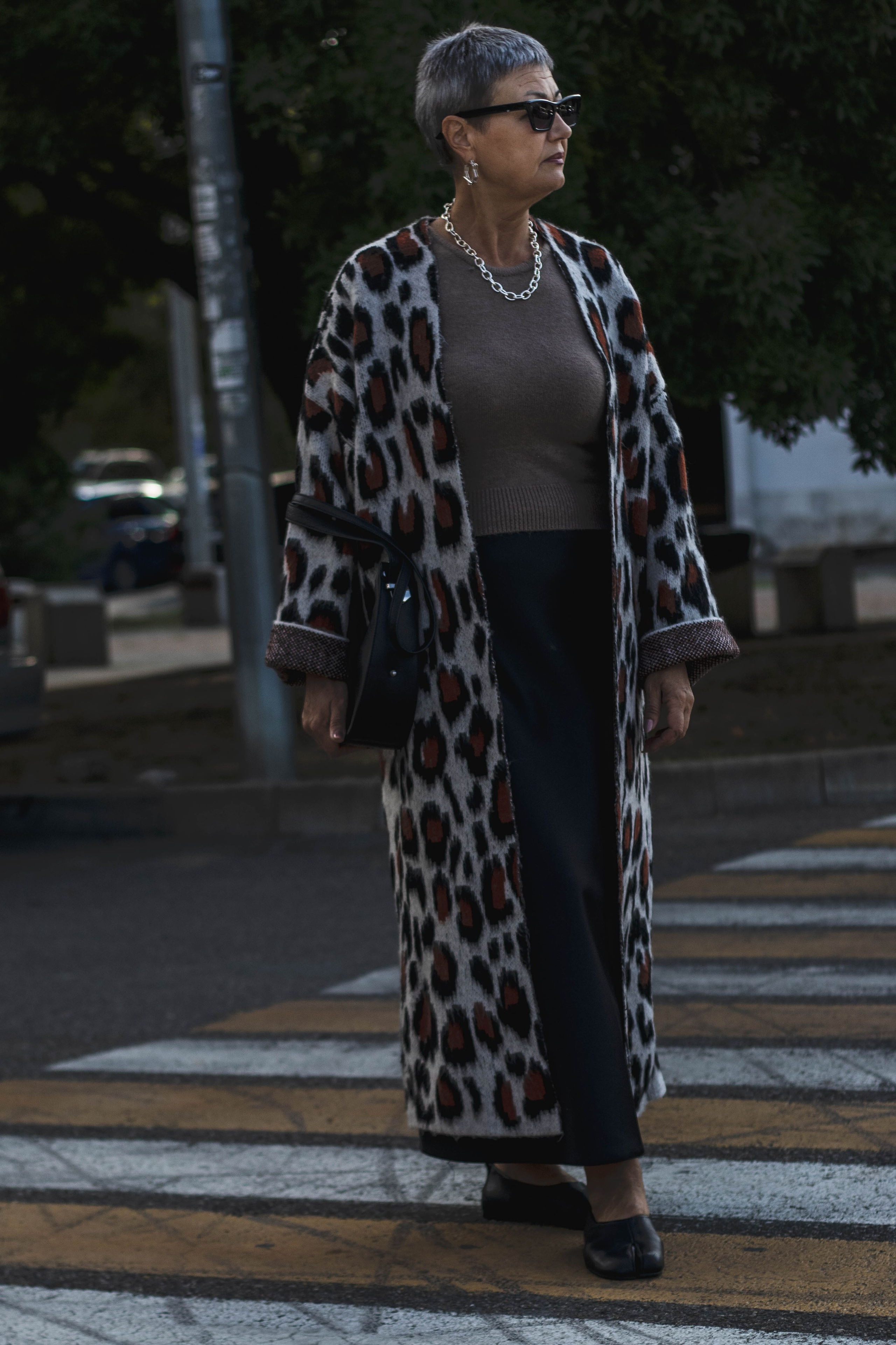 «Она среди улиц: лёгкость и стиль». Уличный фотограф Города N