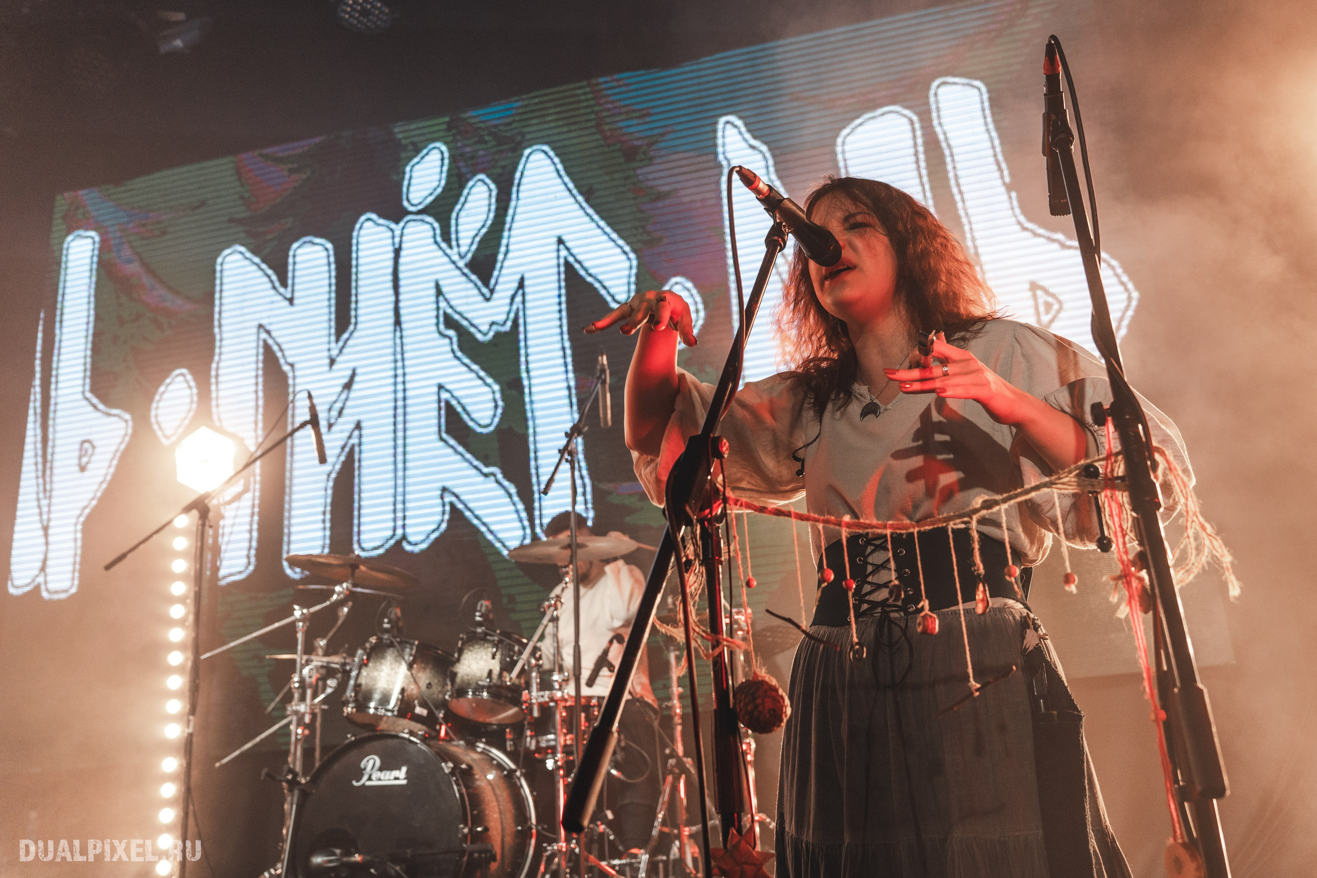 Тролль гнёт ель. Магия музыки в кадре: Концертная Фотография