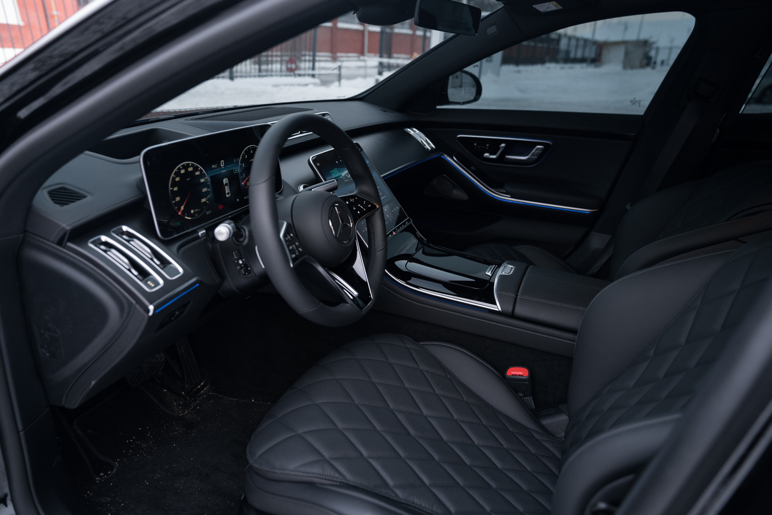 Mercedes-Benz S450. Идеальные портреты для соцсетей — Фотограф Ленар