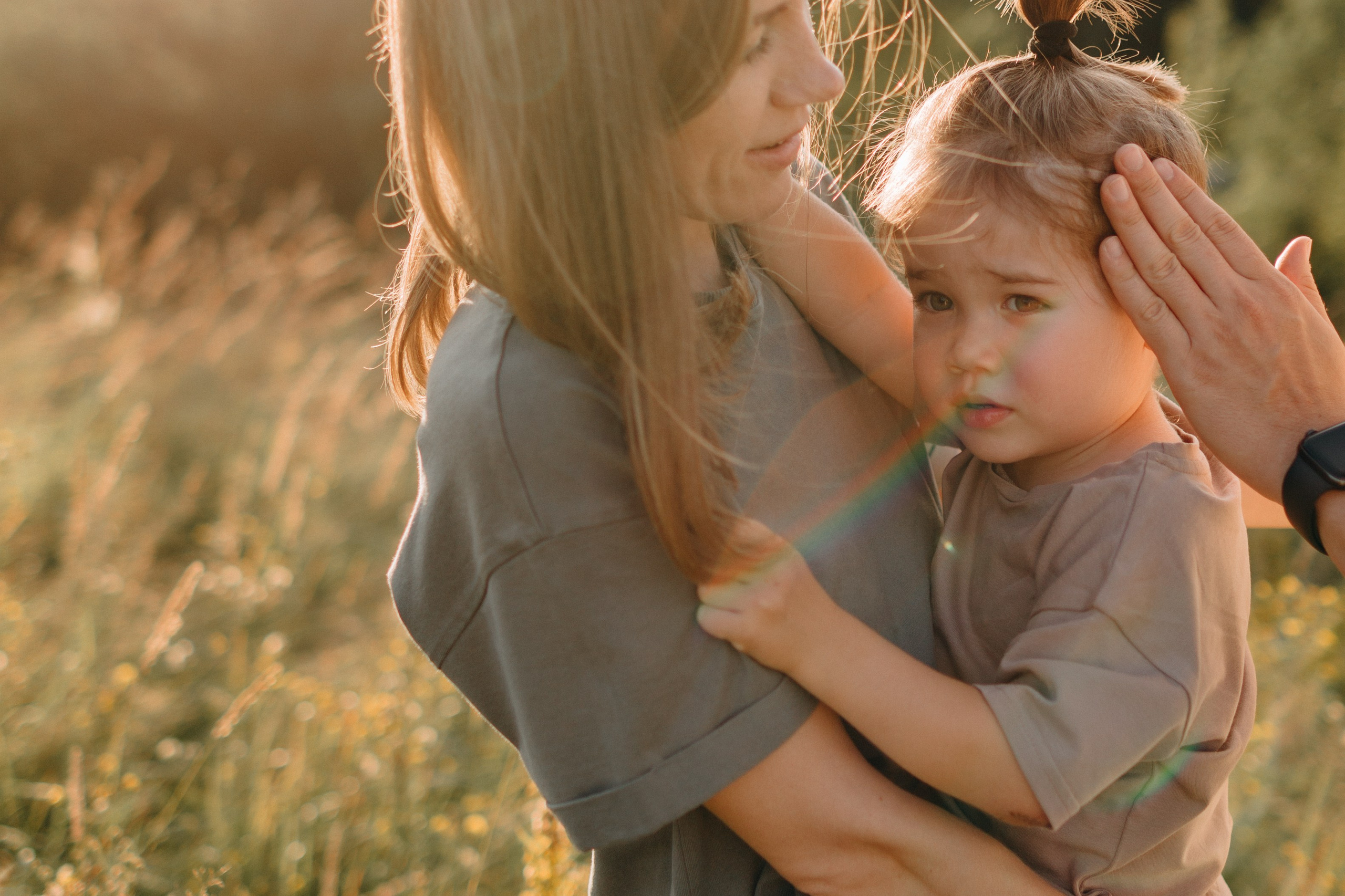 Живая семейная фотосессия на природе. Семейный фотограф в Санкт-Петербурге — Лена Тимина