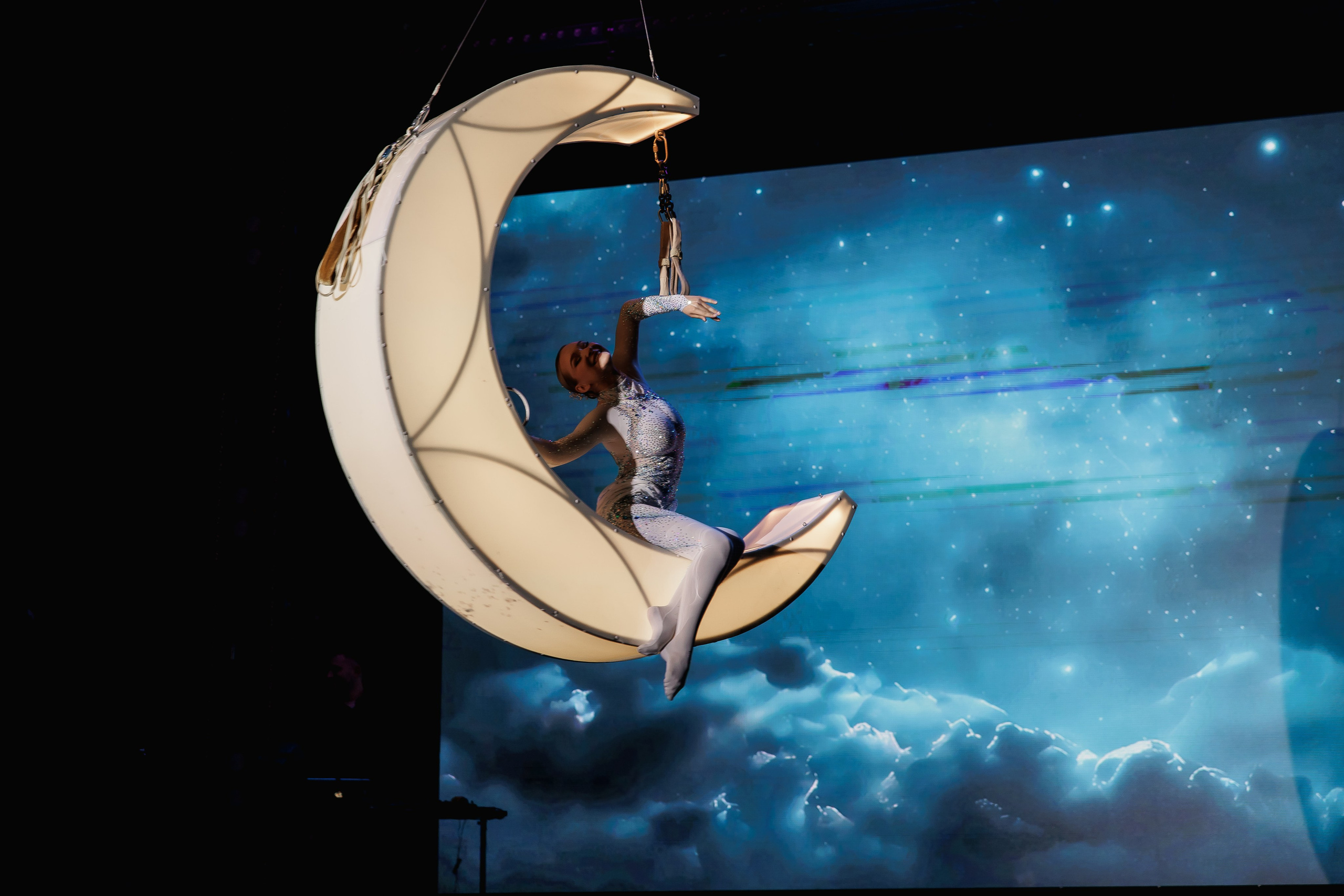 Вселенная ADM — 30 лет