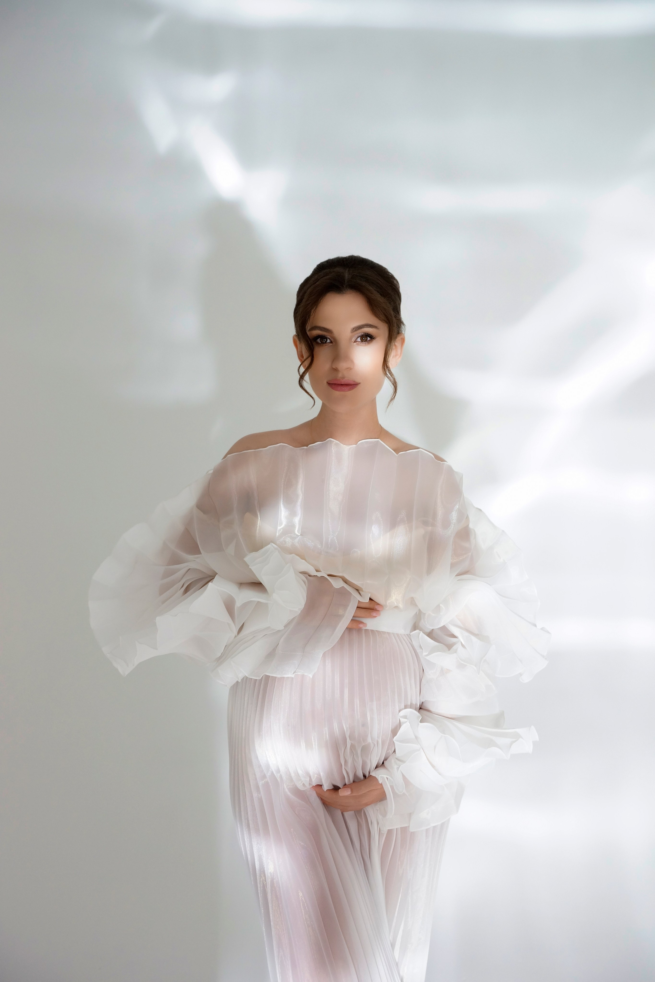 Съёмка беременности в моей фотостудии «НЕБО». Женский фотограф в Химках Алёна Ленёва