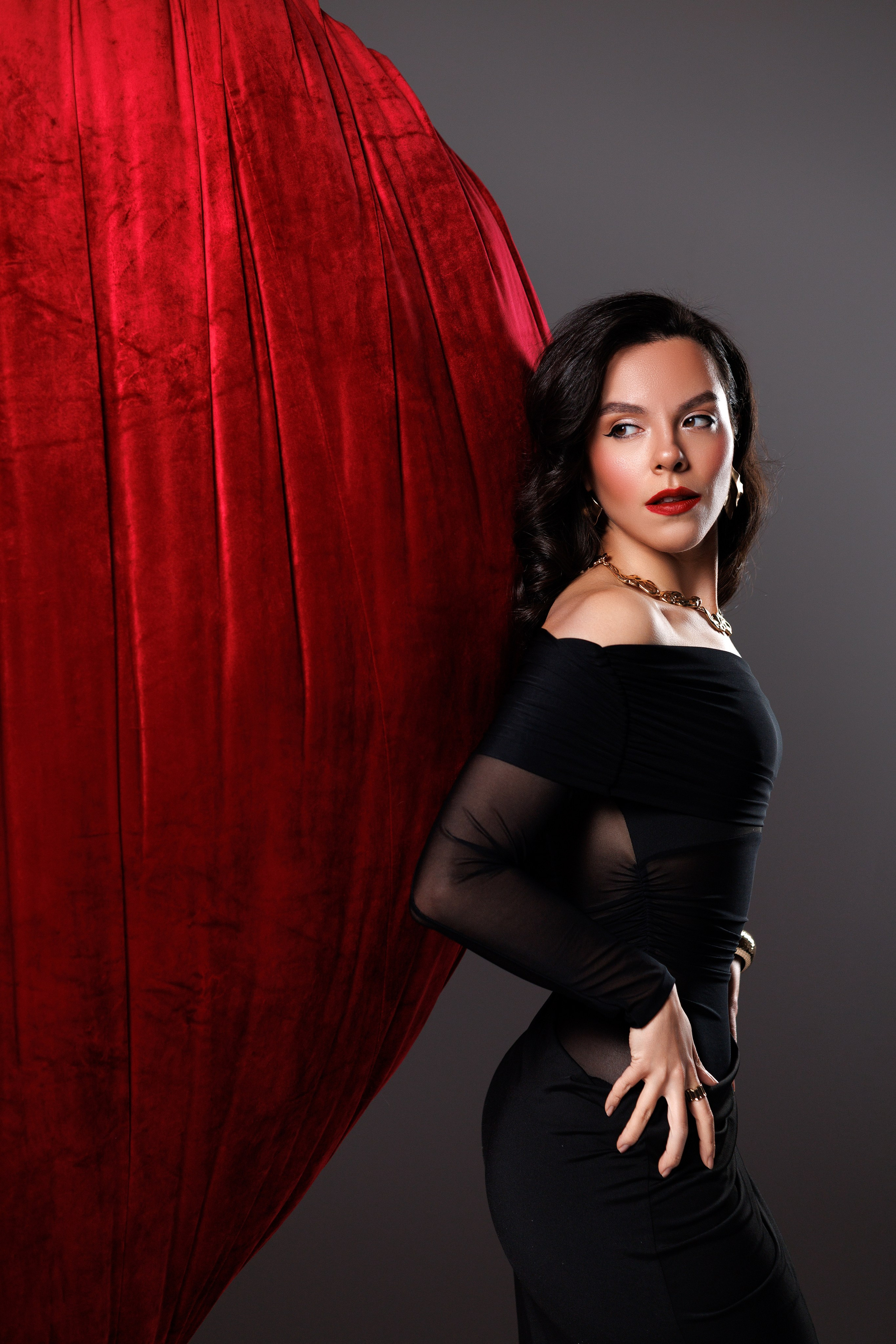 Женский портрет в студии. Фотограф Минск