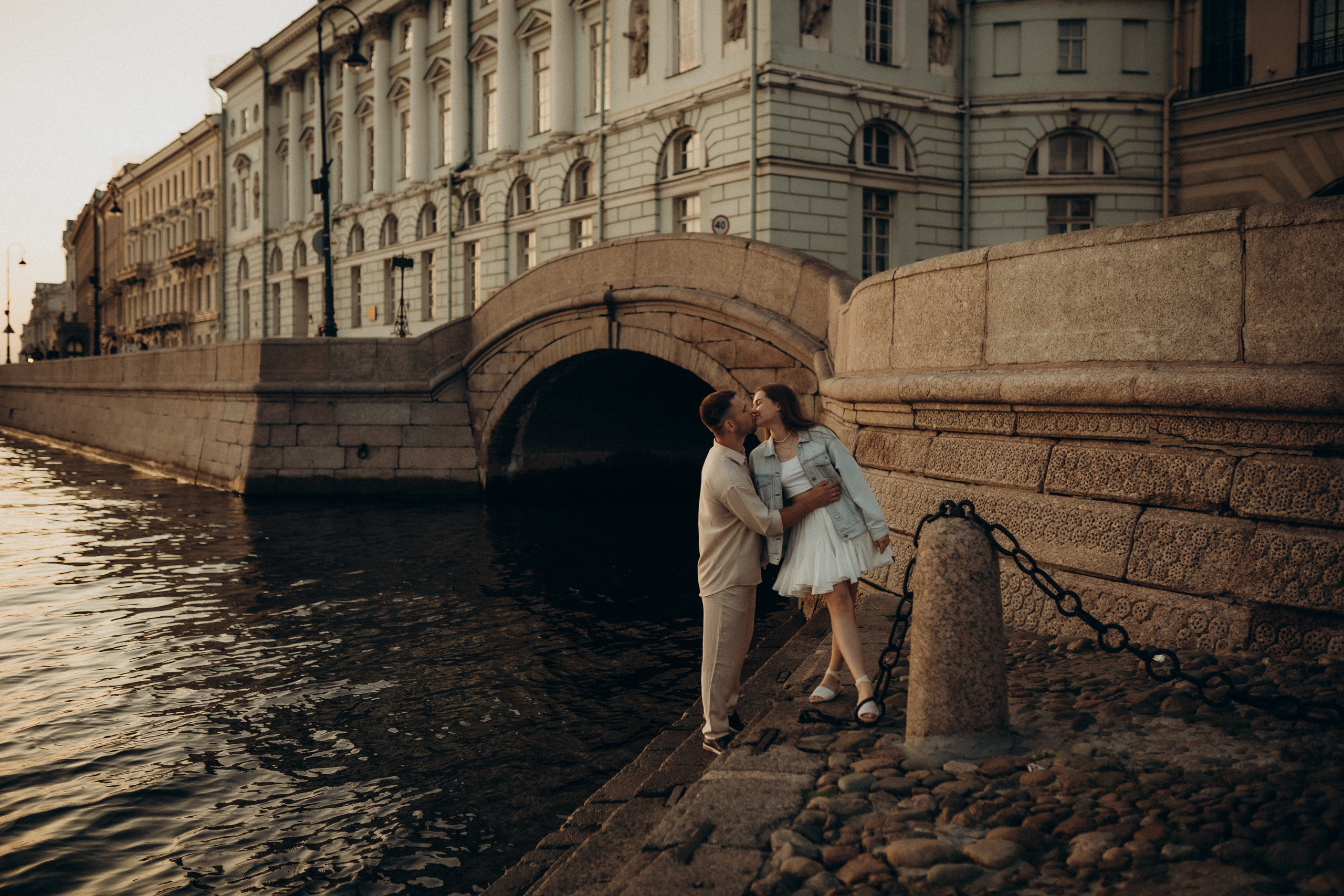 Фотосессия с разводными мостами: LoveStory. Фотограф Санкт-Петербург Князева Елизавета