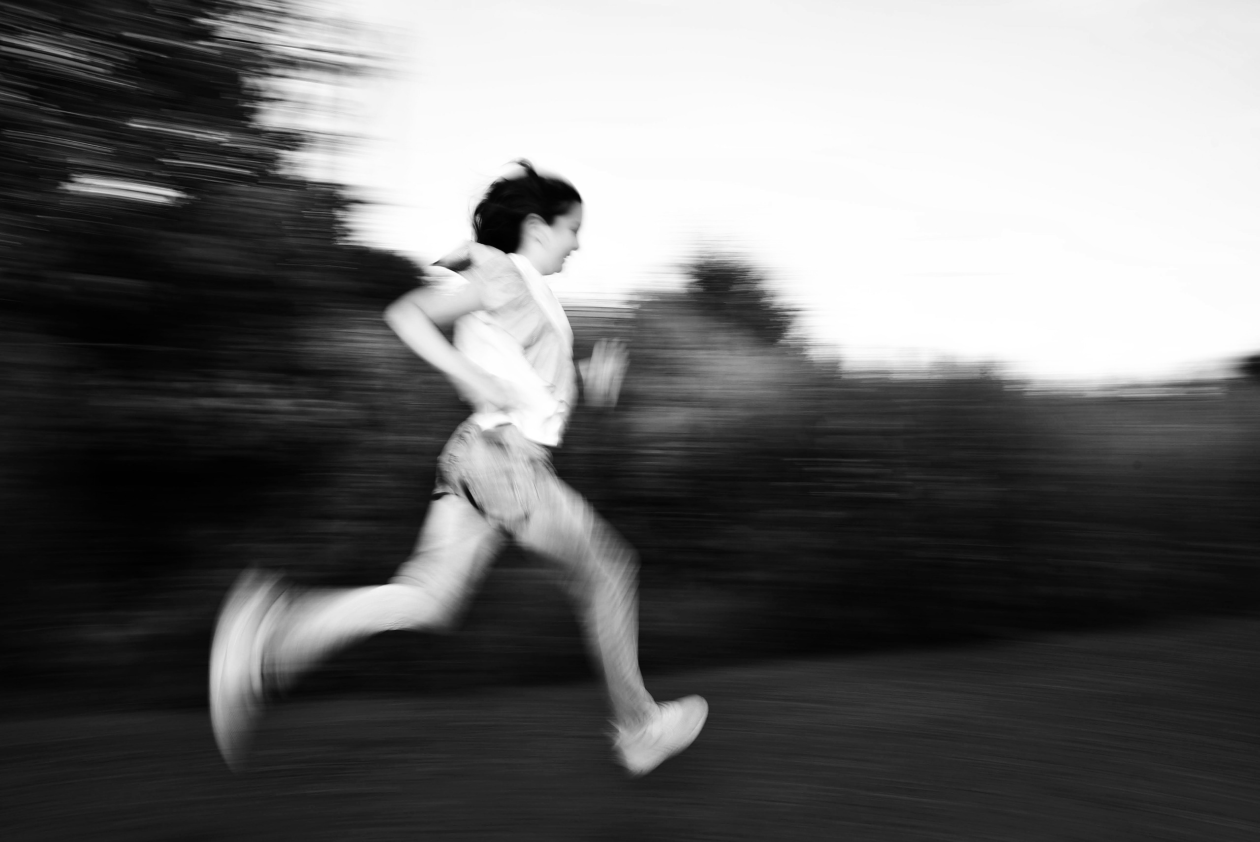 Чёрно-белый детский портрет. То ещё портфолио