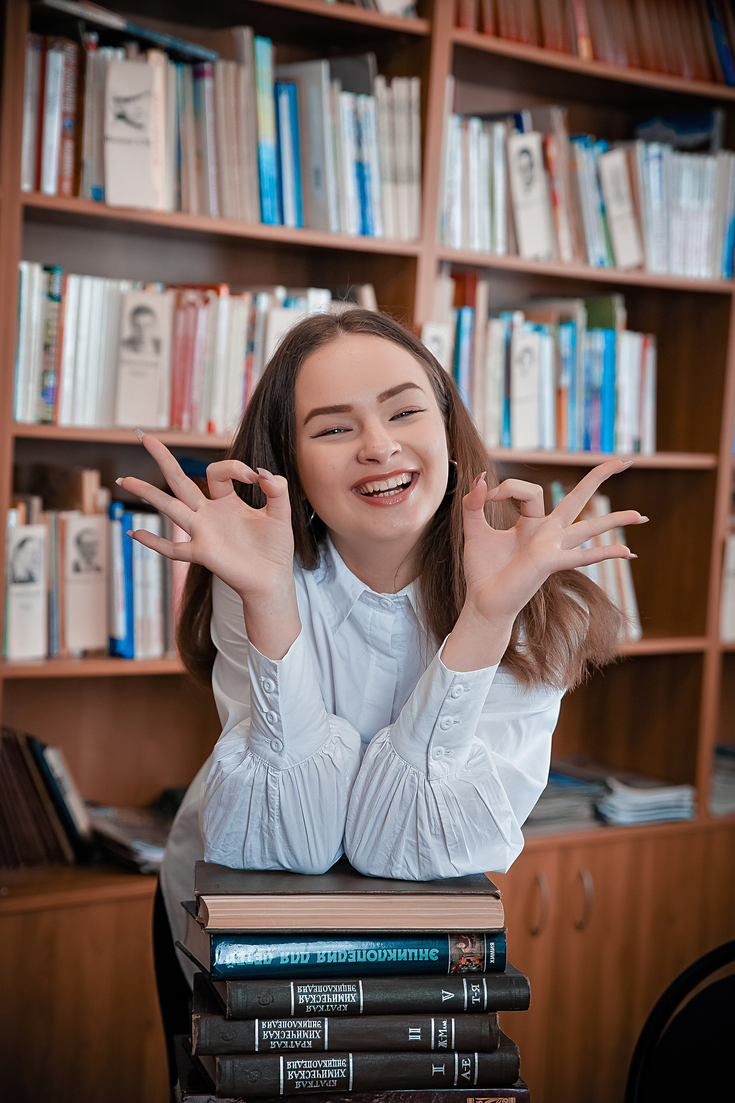 БИБЛИОТЕКА. Современные Выпускные Альбомы в Ростове-на-Дону