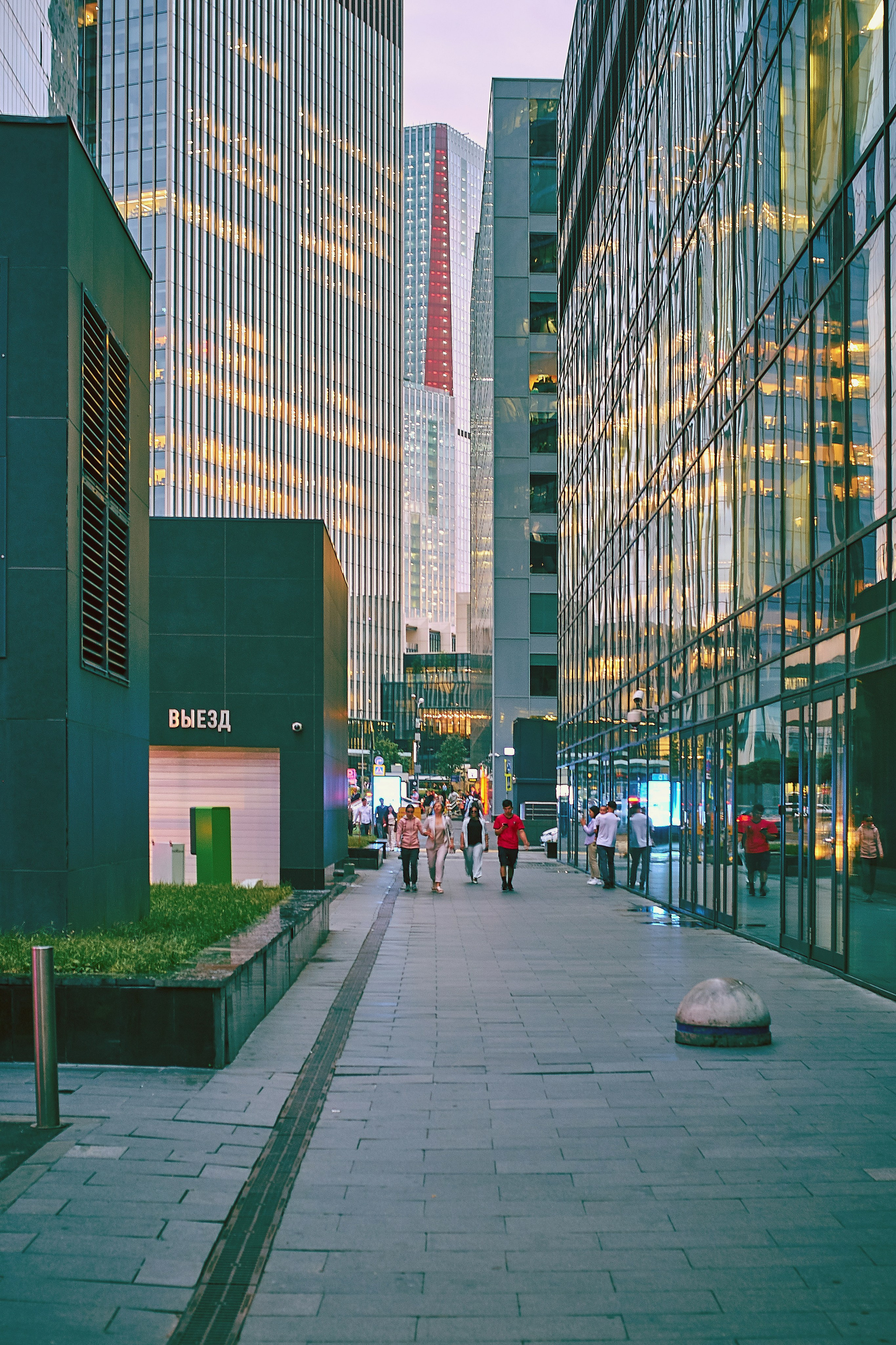 Кинематографическое фото постмодерна. Сайт фотографа Виталия Дени