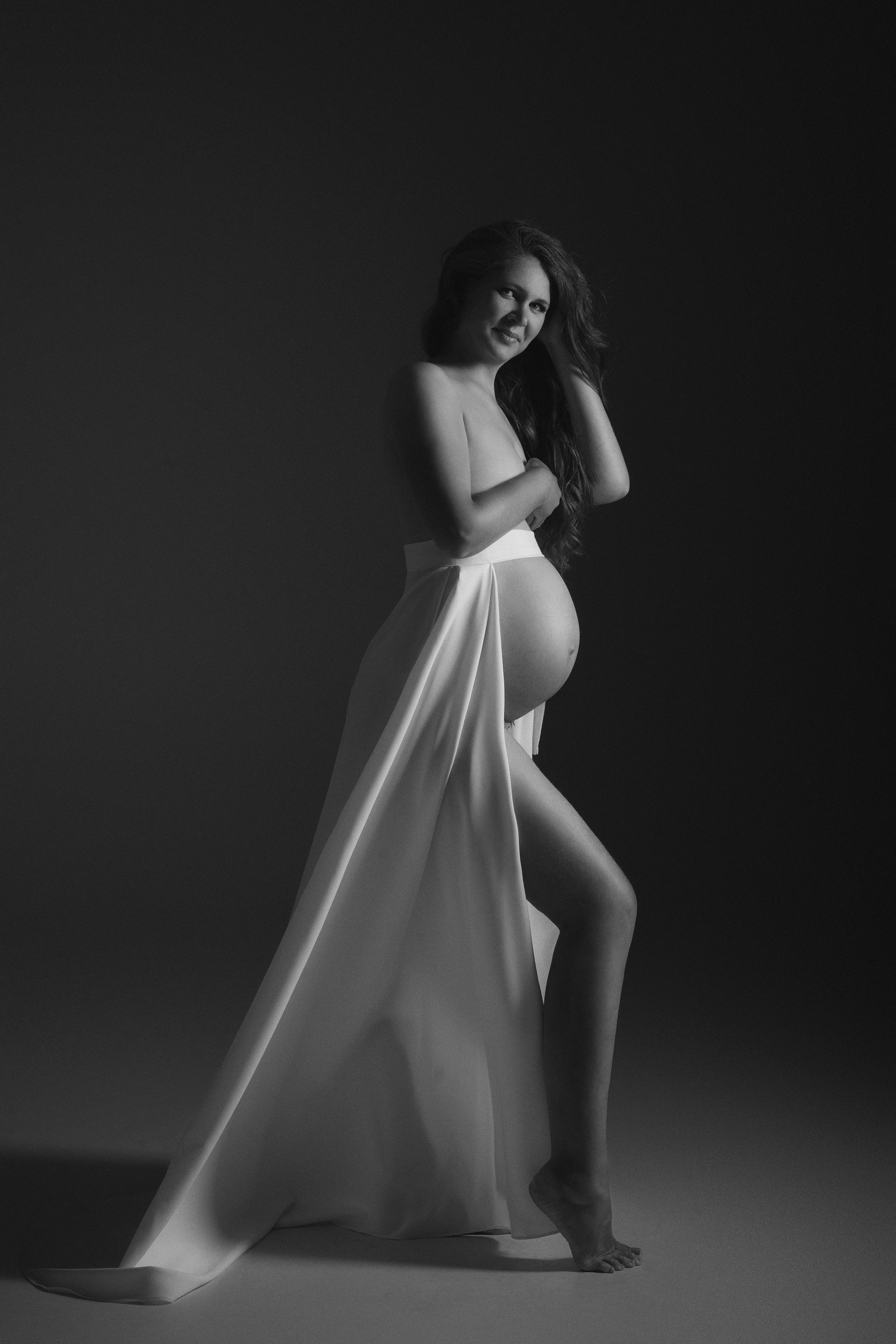 Фотосъемка беременности. Фотограф беременности, новорожденных и детей до года в Челябинске Волк