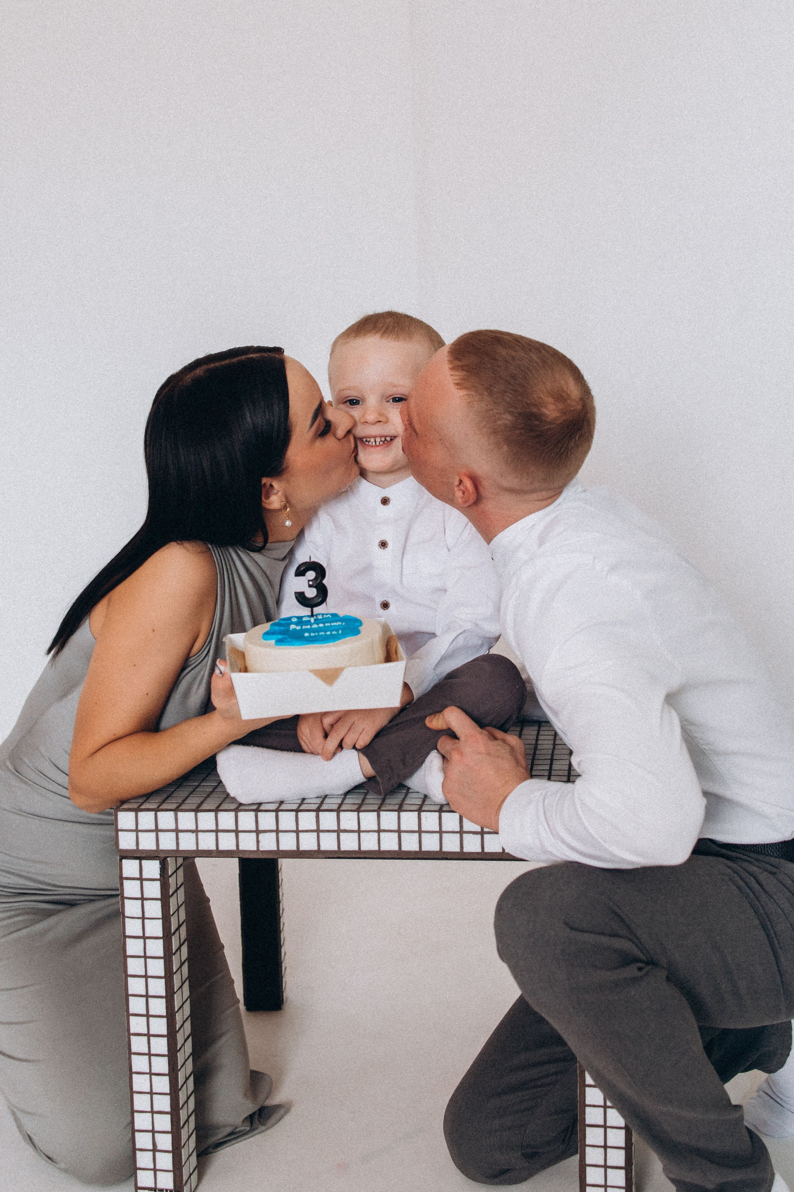 3 годика. Семейный фотограф Нижневартовск Тюмень Ефимова Ирина