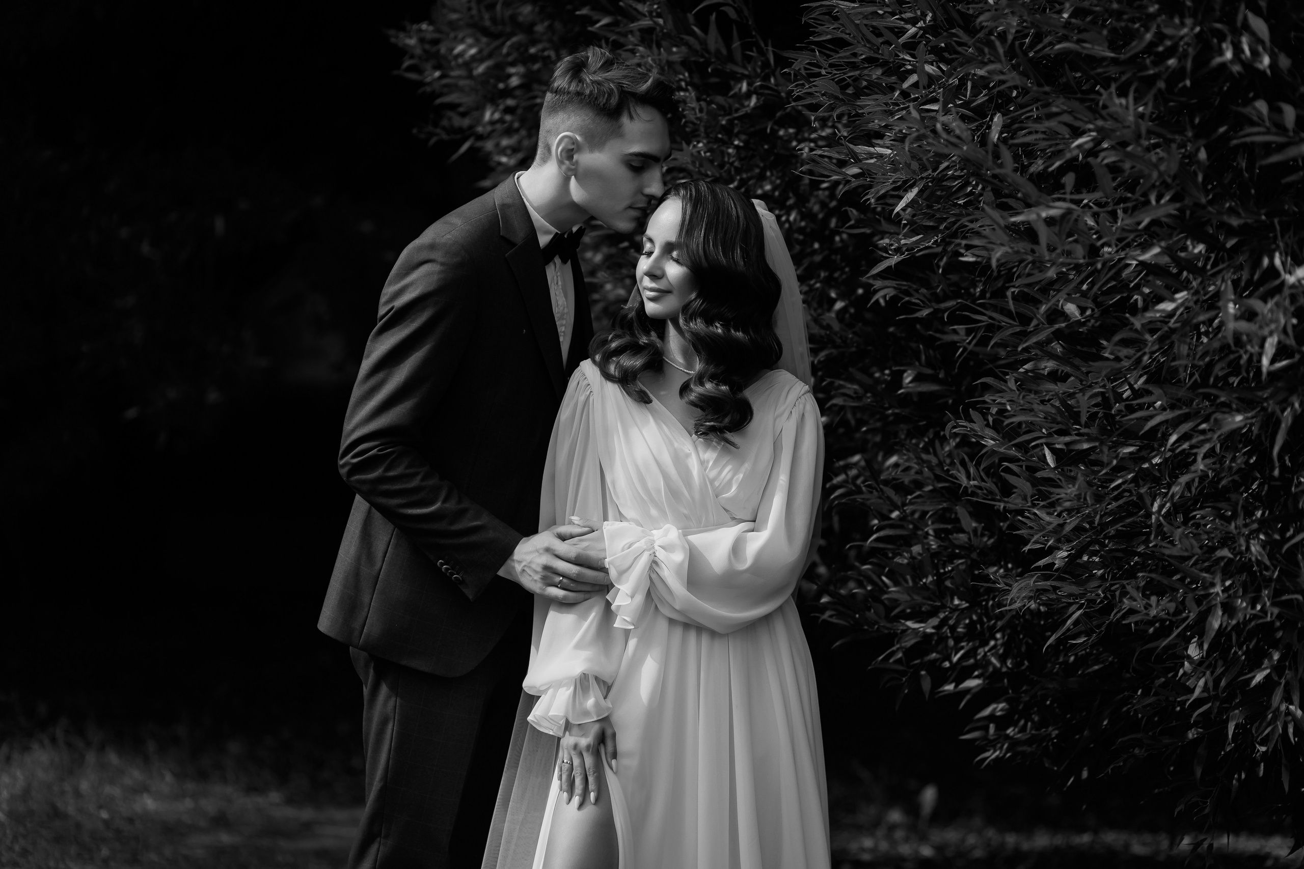 Екатерина и Денис. Свадебный фотограф в Омске Яна Савина