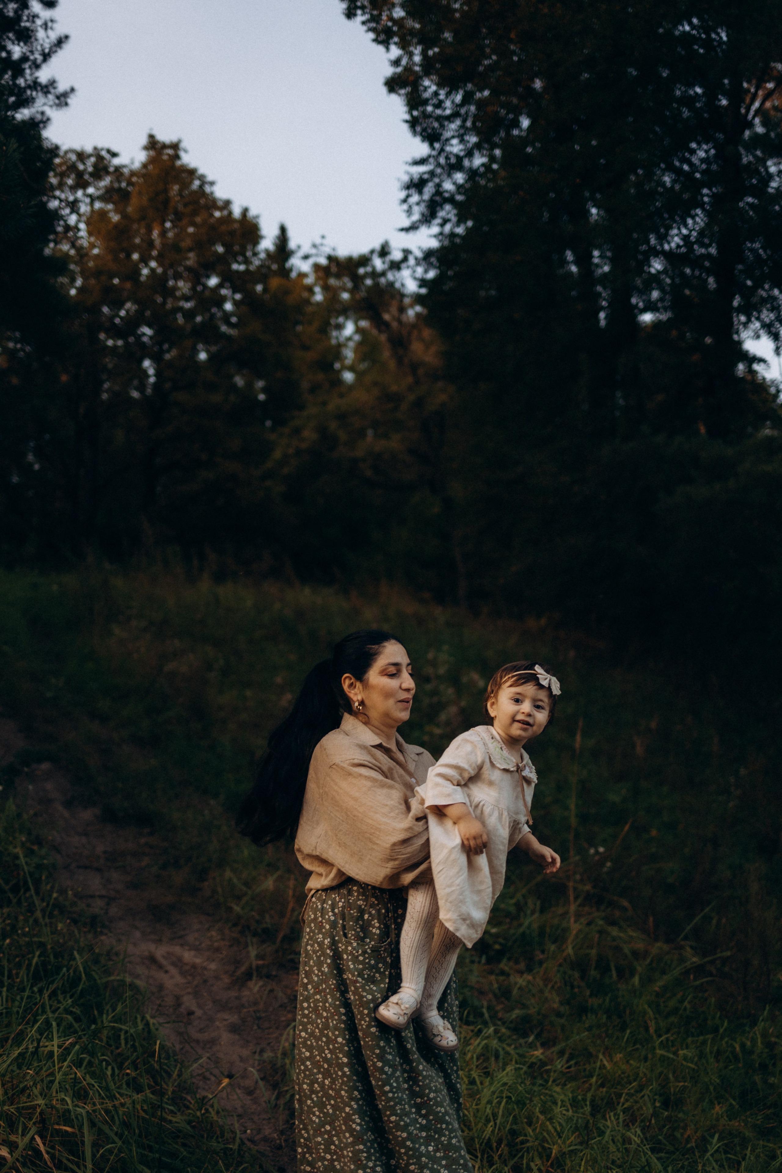 Мама и доченька (14.09.2025 г.) г. Жуков (Калужская обл.). Надежда Стар семейный и церковный фотограф в Жукове и Калужской области