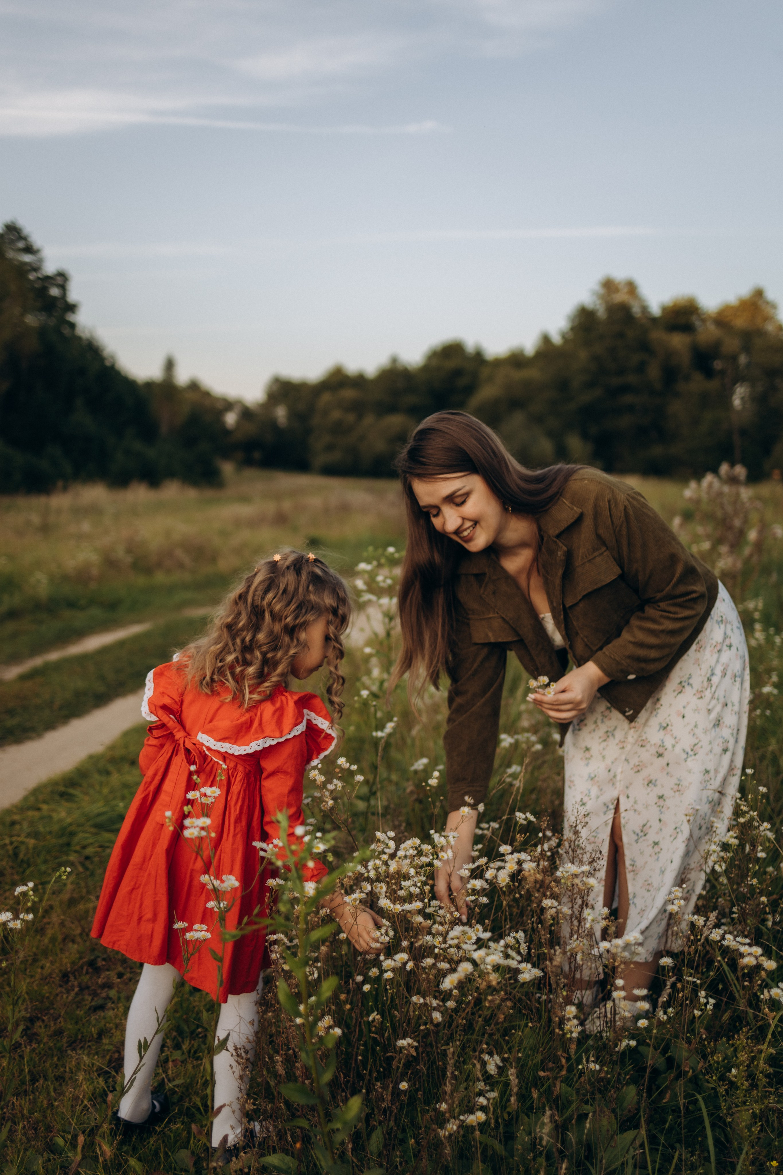 Семейная фотосессия (15.09.2025 г.) г. Жуков (Калужская обл.). Надежда Стар семейный и церковный фотограф в Жукове и Калужской области