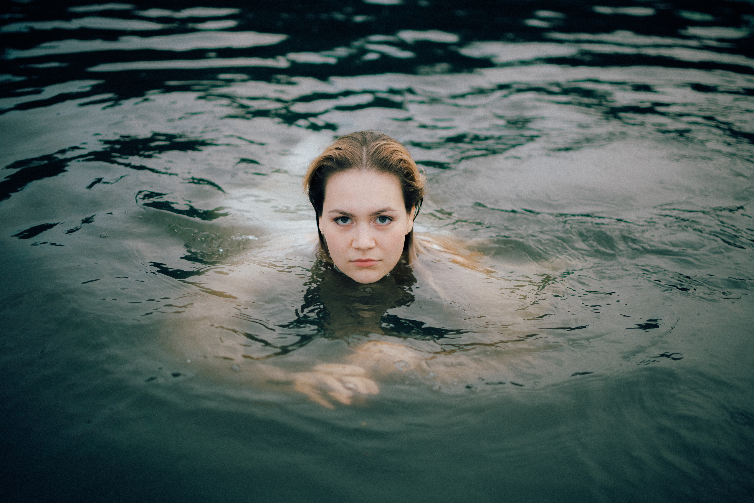 В кувшинках. Ангелина Богданова, междисциплинарная художница