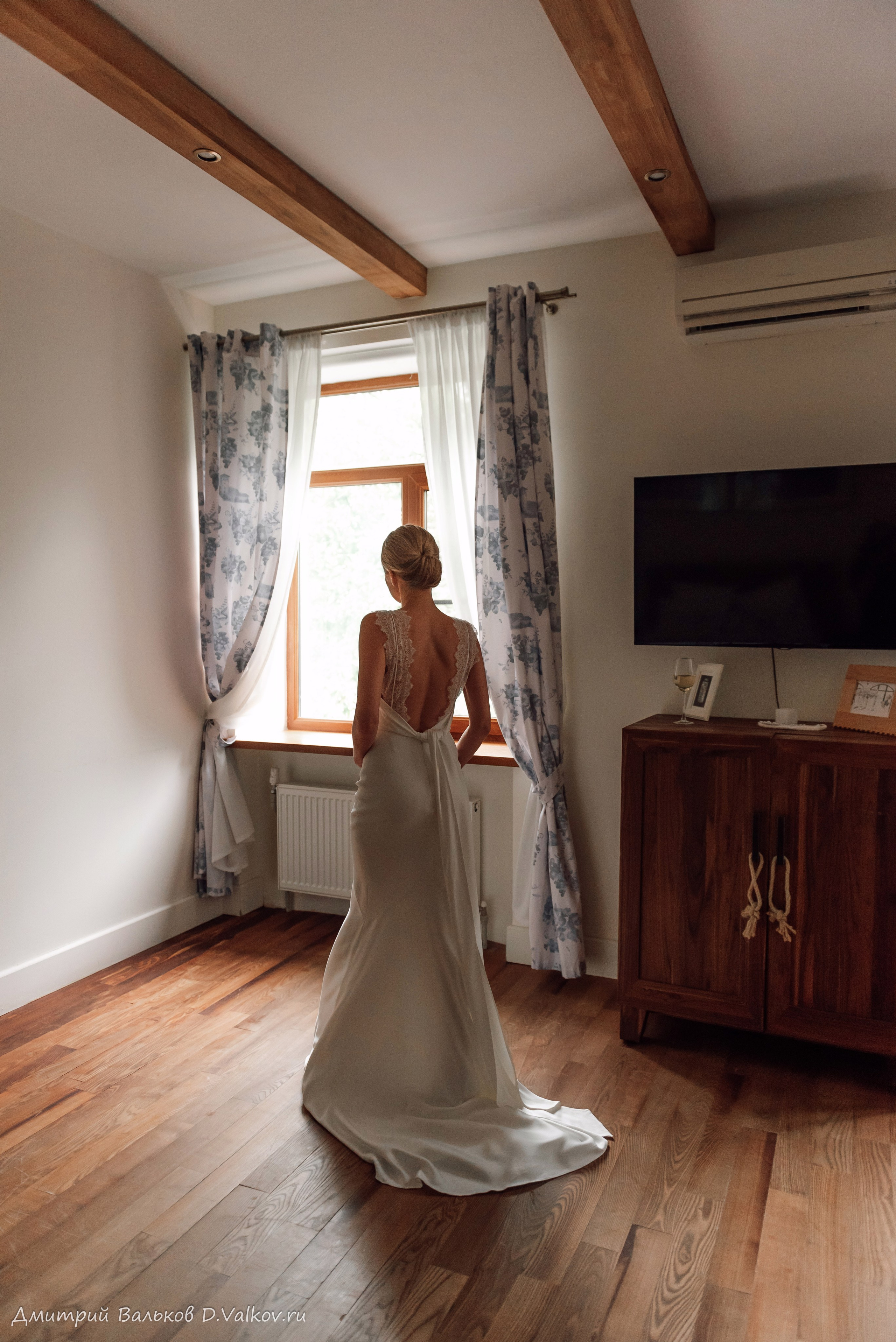 Сборы Михаила и Марины. Интерьерный и репортажный фотограф в Краснодаре Дмитрий Вальков