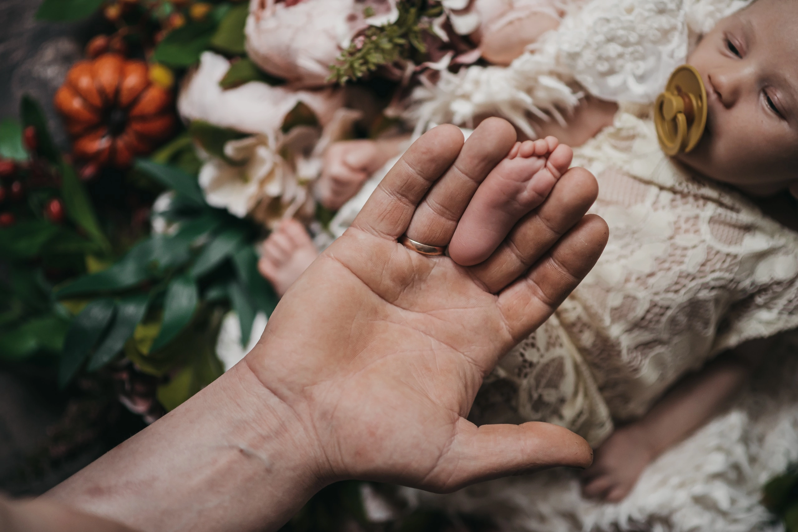 Newborn фотосессии новорожденных Baby Smile. Студийный и свадебный фотограф и видеограф в Севастополе — Юлия Макаренко