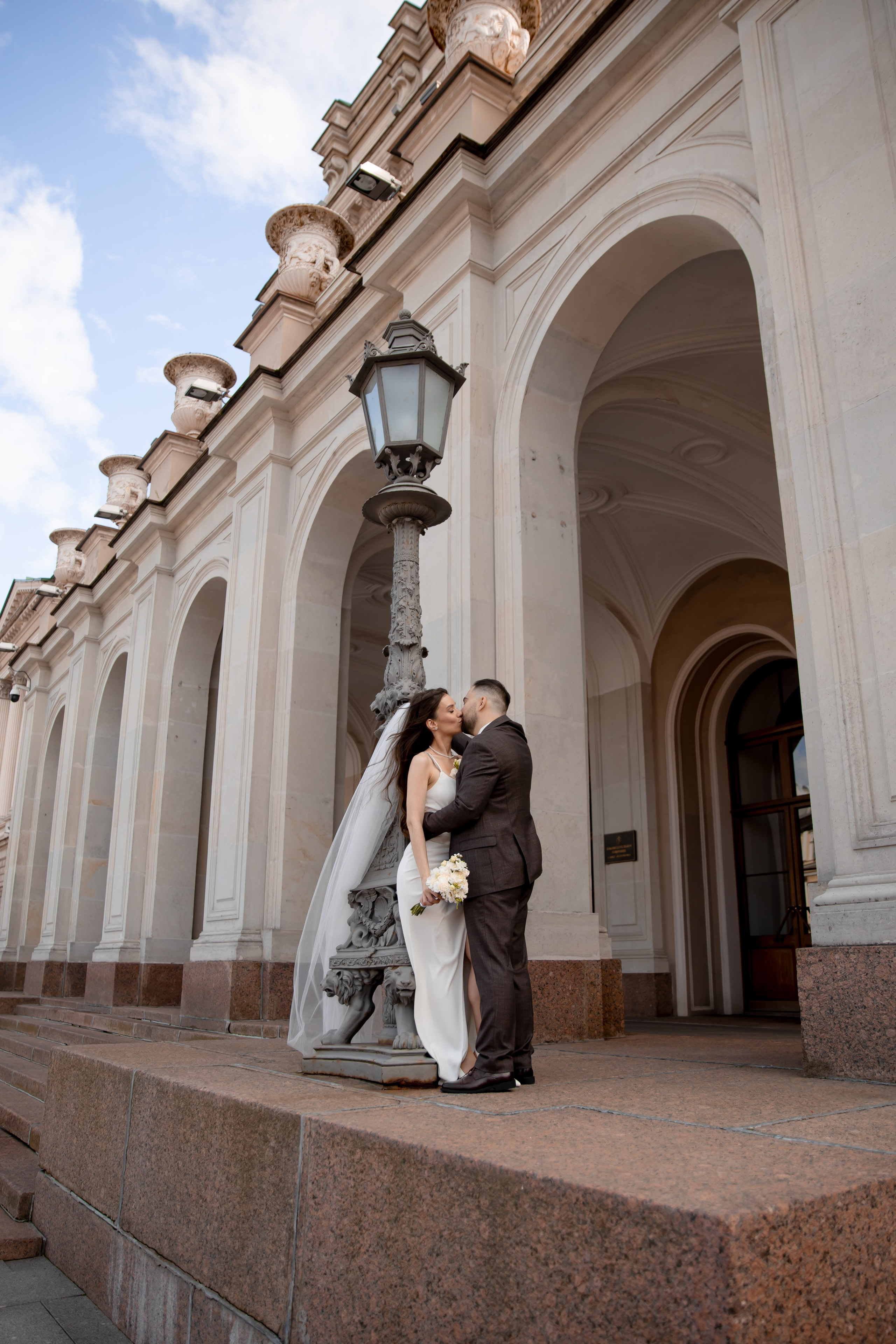 Анна и Александр / Прогулка + ЗАГС. Свадебный и семейный фотограф в Москве Диана Левченко