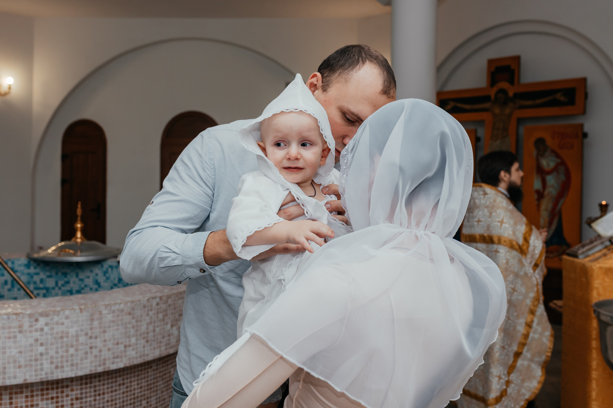 Крещение Георгий. Семейный и домашний фотограф в Москве и МО Королева Валерия
