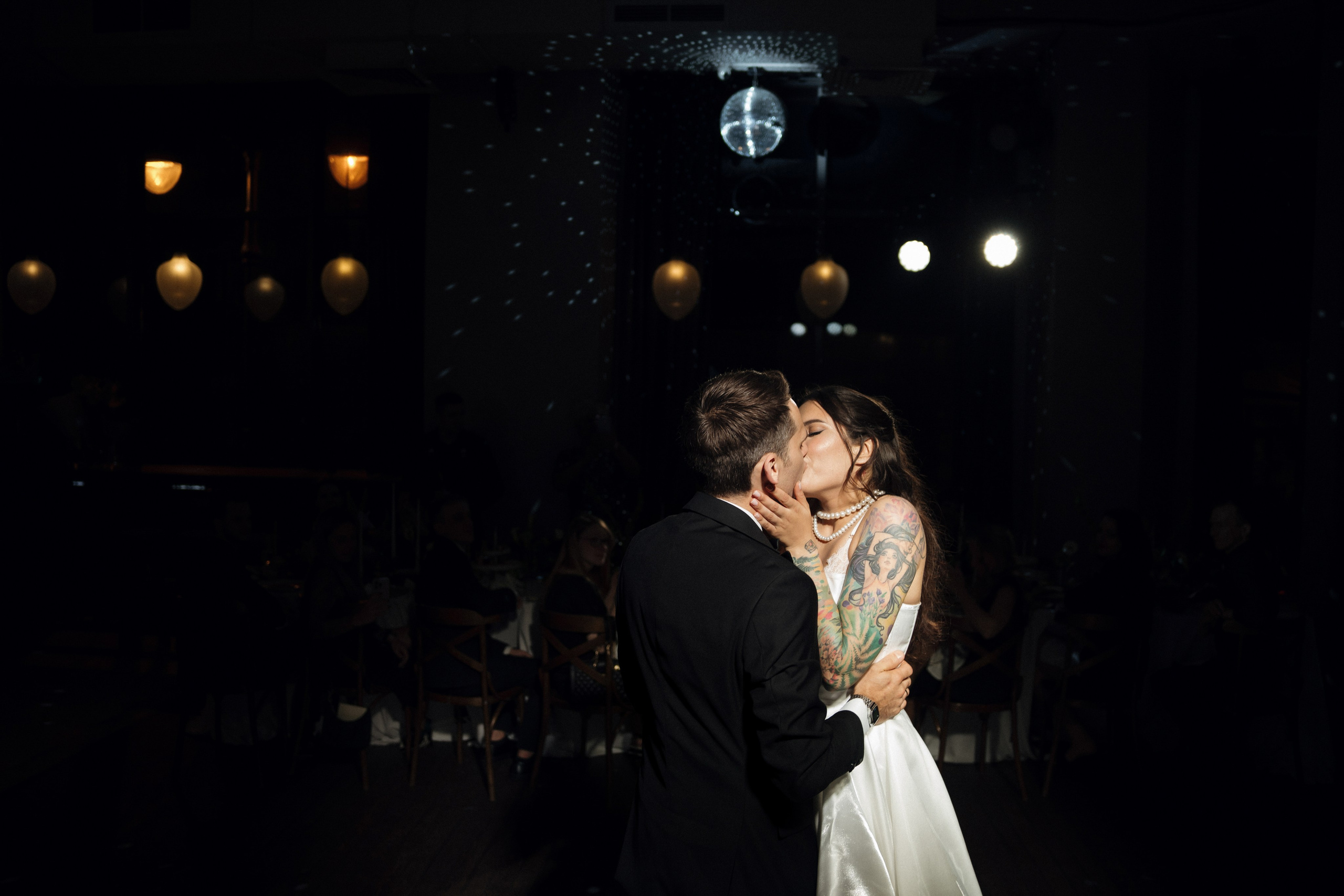 Who Is She?. Свадебный фотограф в Петербурге Таша Вайб