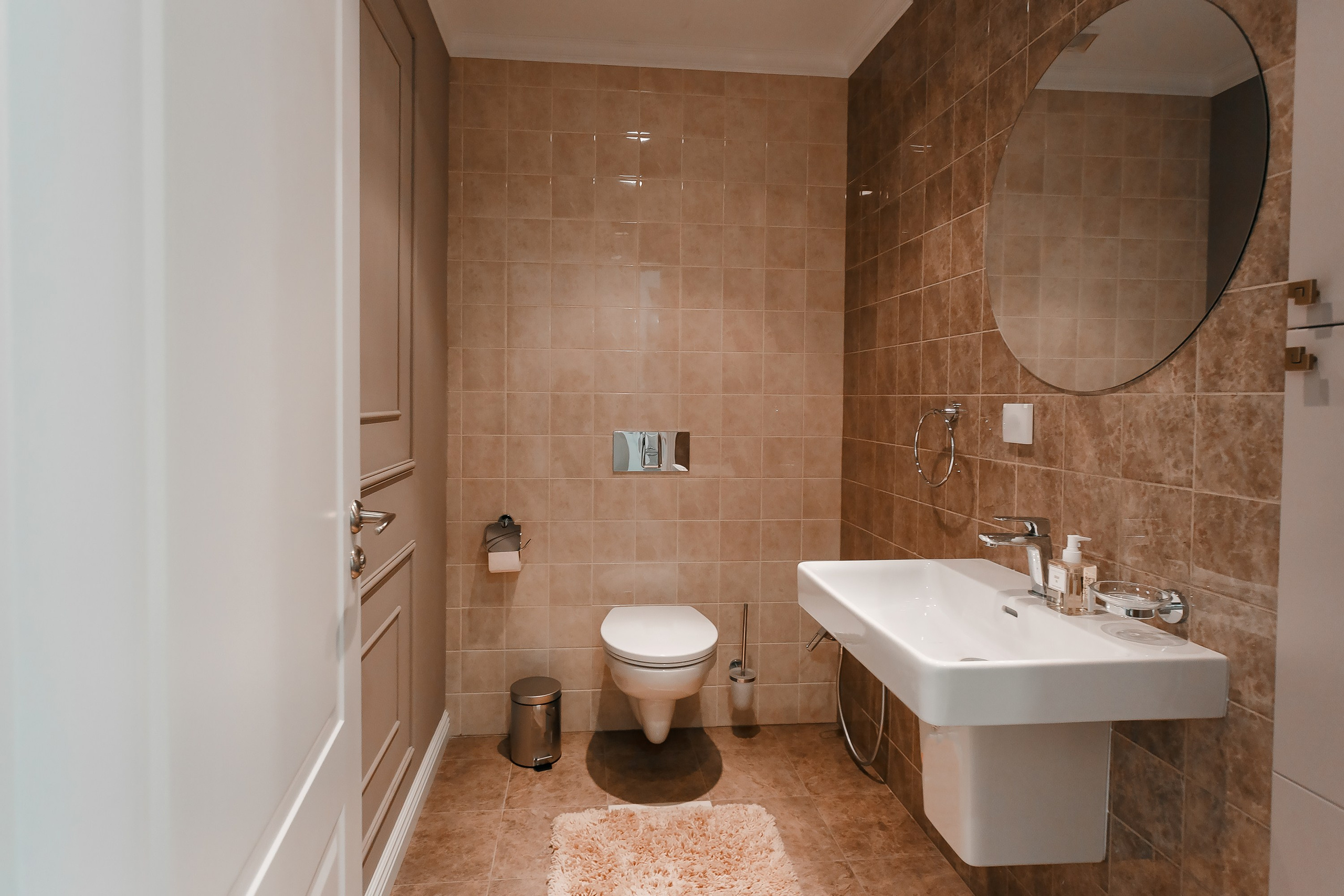 Central interior. Репортажный фотограф в Алмате Чумаков Георгий