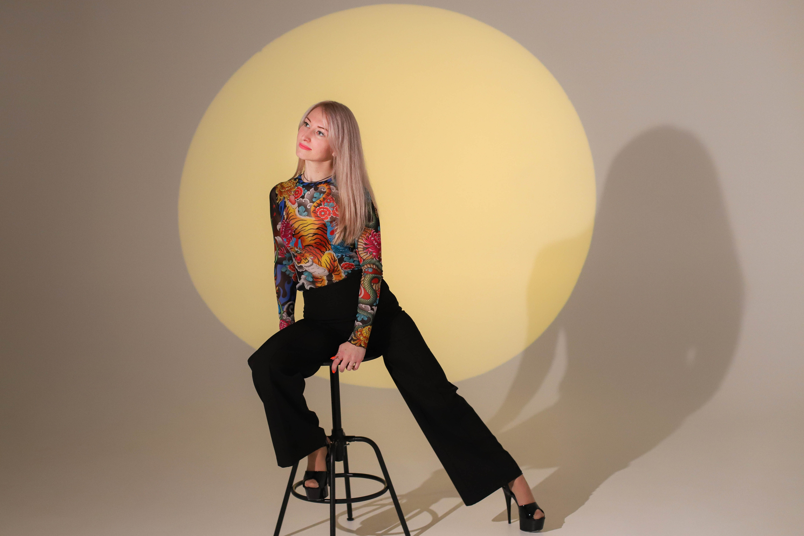 Съемка на циклораме. Фотограф в Сургуте Брызгунова Анастасия