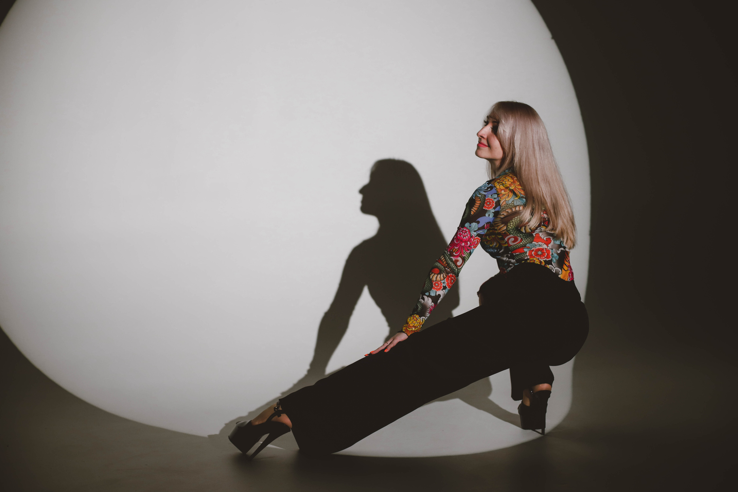 Съемка на циклораме. Фотограф в Сургуте Брызгунова Анастасия