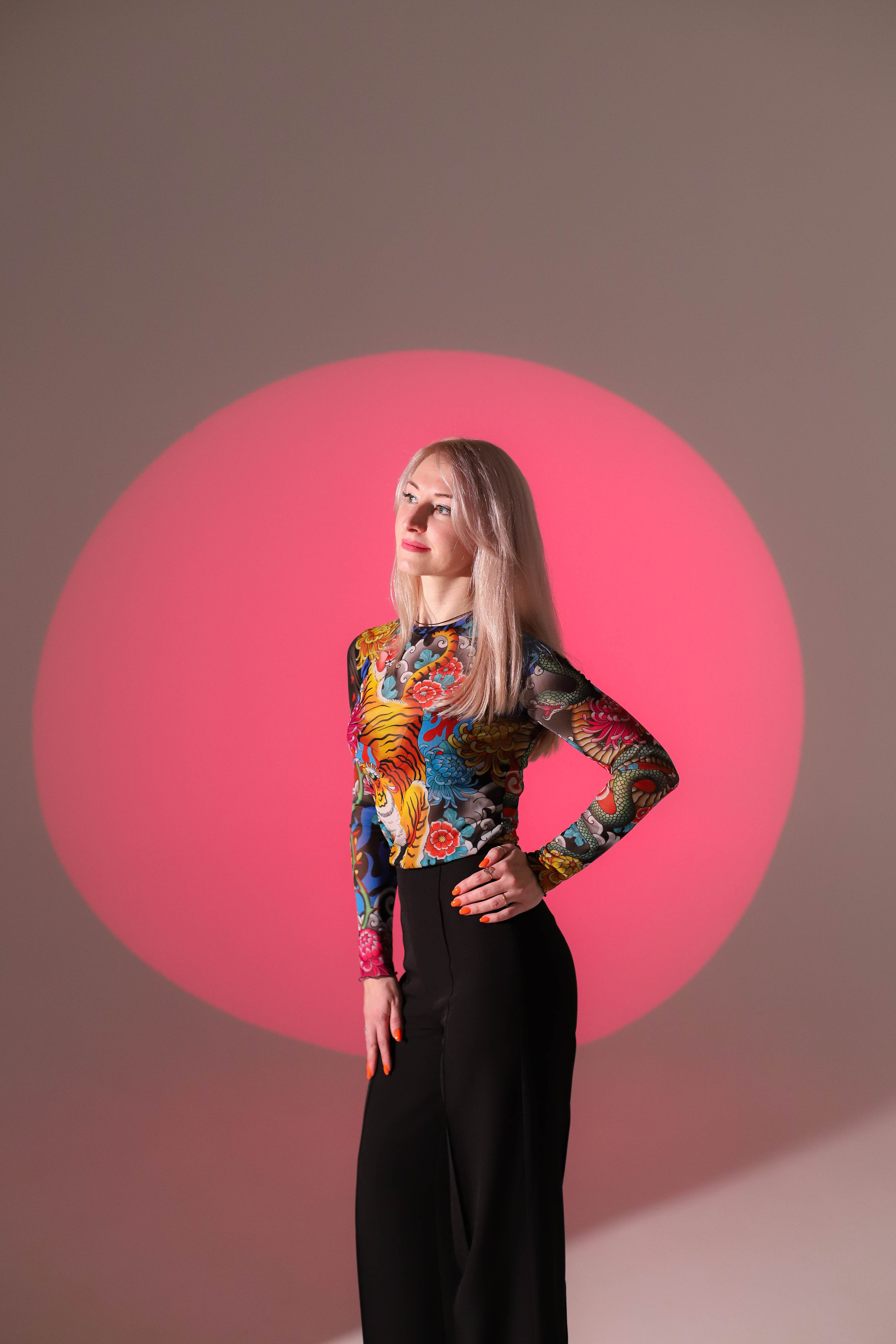 Съемка на циклораме. Фотограф в Сургуте Брызгунова Анастасия