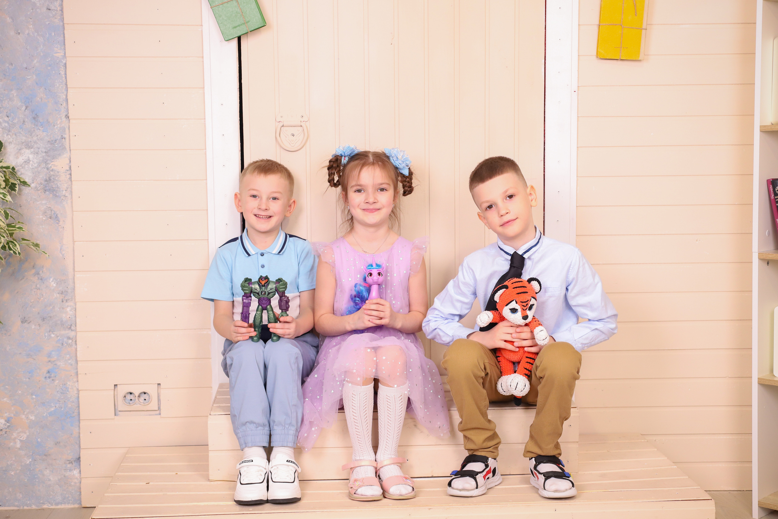 Выпускной альбом для садика «Мальвина». Фотограф в Сургуте Брызгунова Анастасия