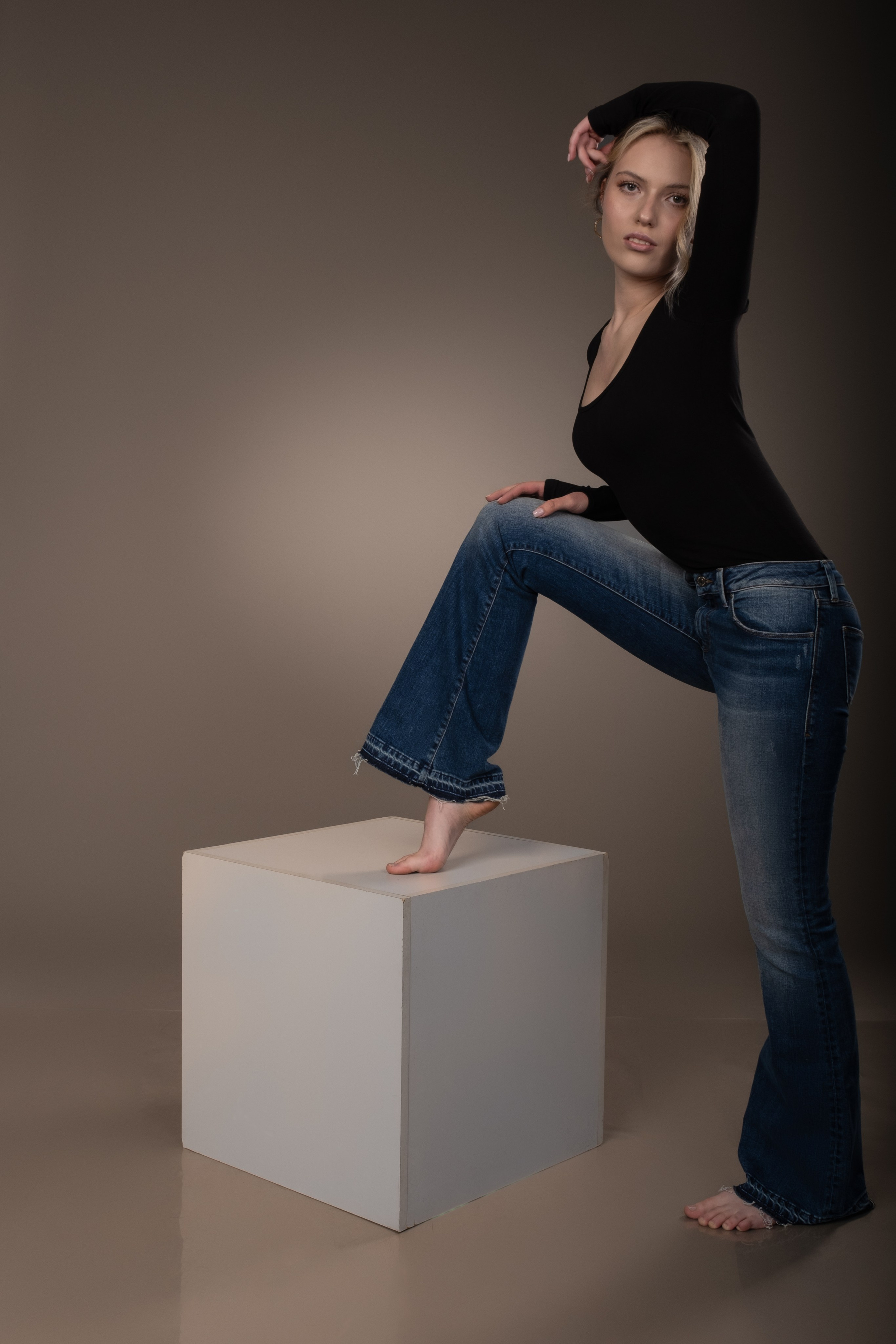 Портретный фотограф в Караганде Алмаз Нуржанов. Видеограф и Фотограф в Алматы и Караганда