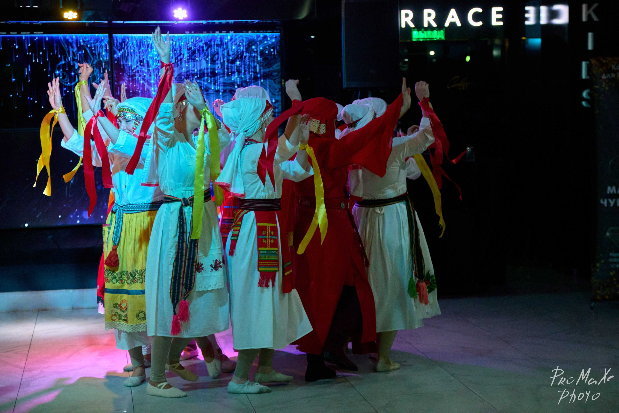 Зал КРАСА МАСС-МЕДИА ЧУВАШИИ. Владимир Суздалов (ProMaXe) — Портретный фотограф, тематические фотосессии в Чебоксарах