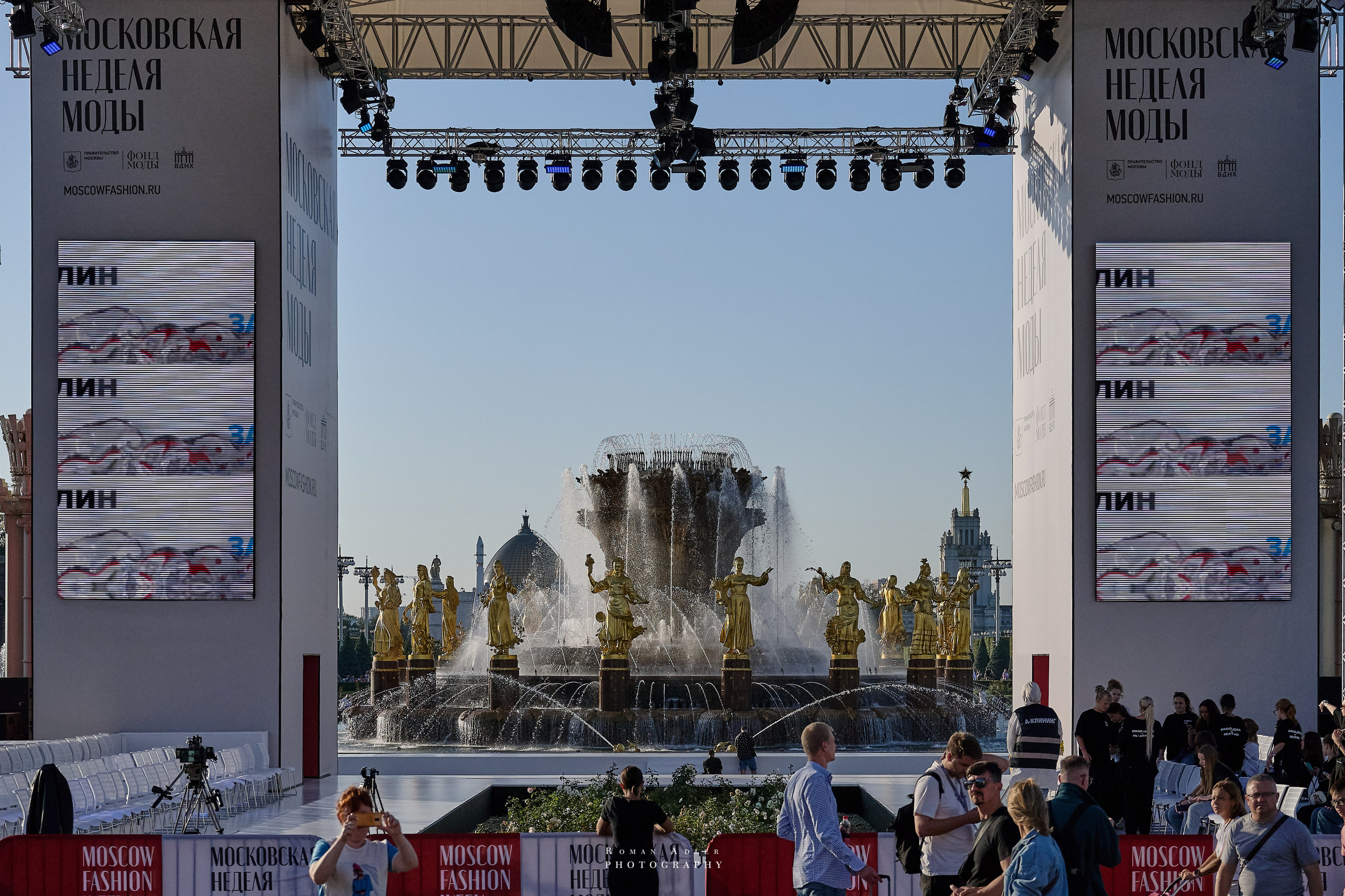 Московская неделя моды. Фотограф Роман Адлер