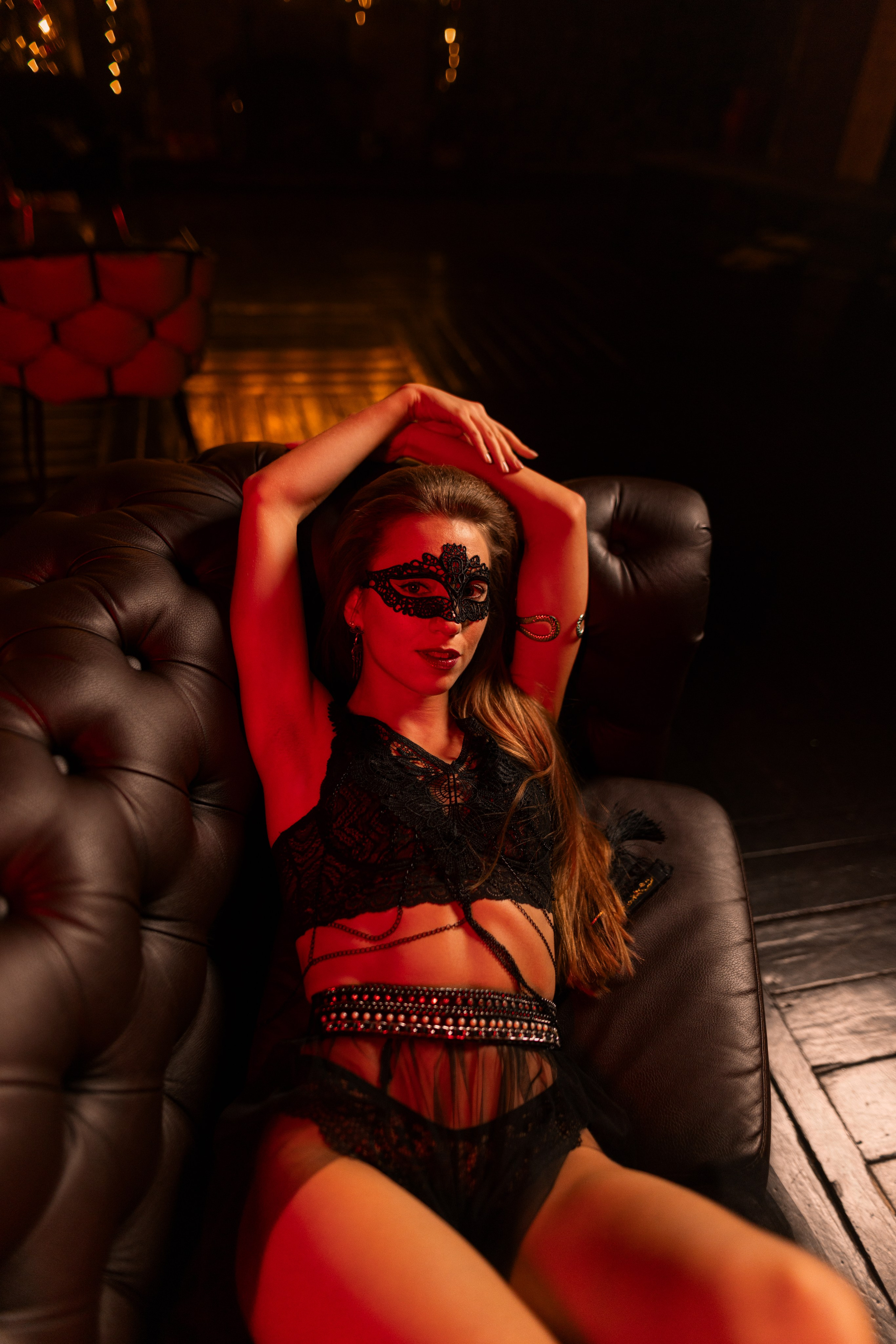 Студийная фотосессия в интерьере в Воронеже для Виктории