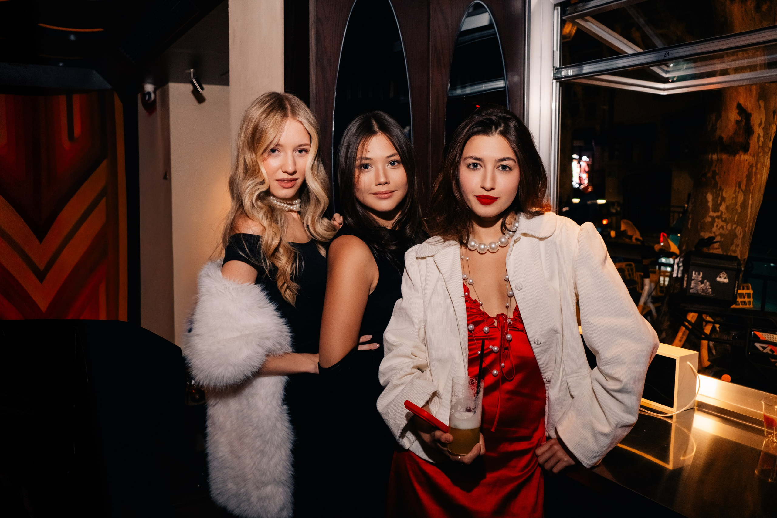 Reportage Party Photography in a Bar | Shanghai