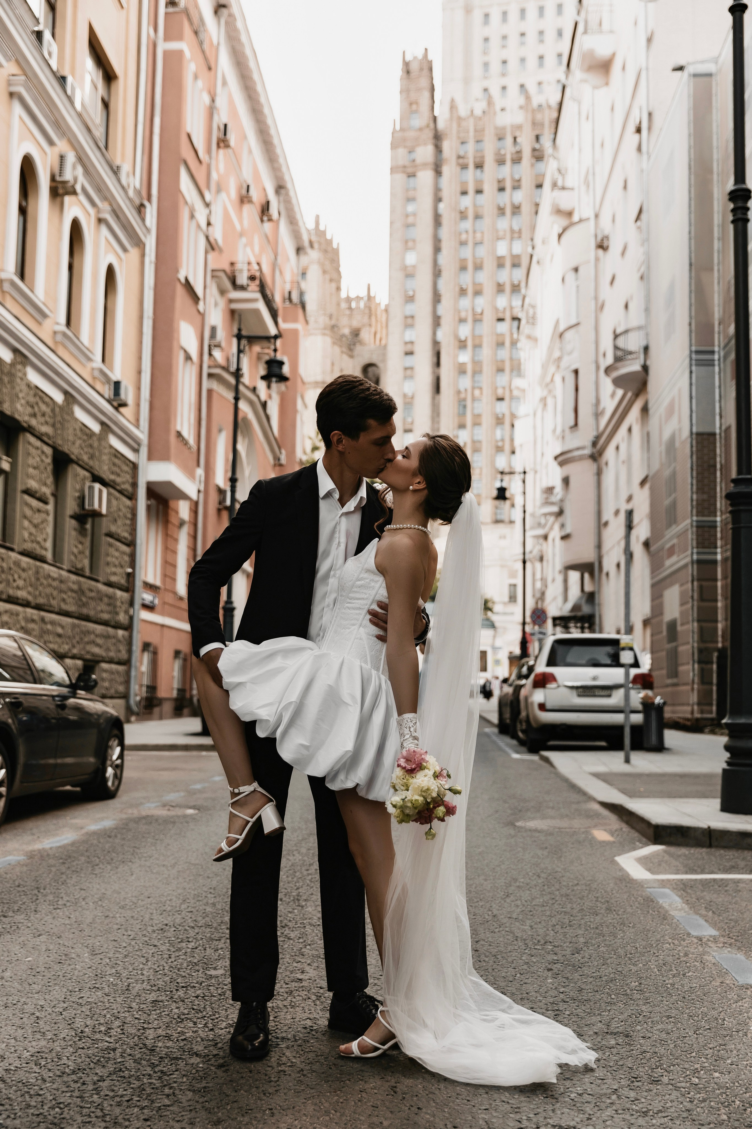 Свадебная фотопрогулка по центру Москвы. Главная