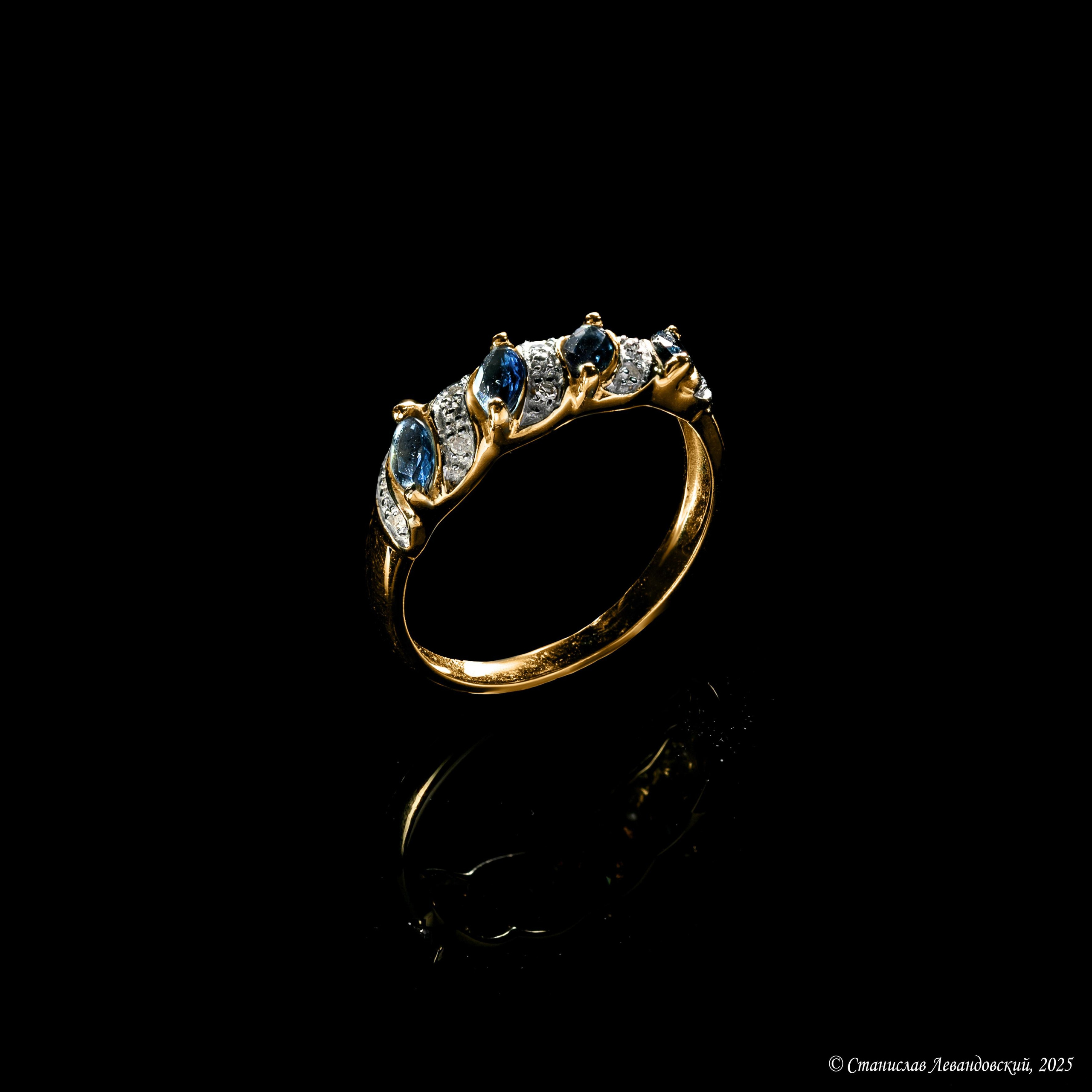 Предметы с глянцевой поверхностью. Предметный фотограф в Москве Станислав Левандовский