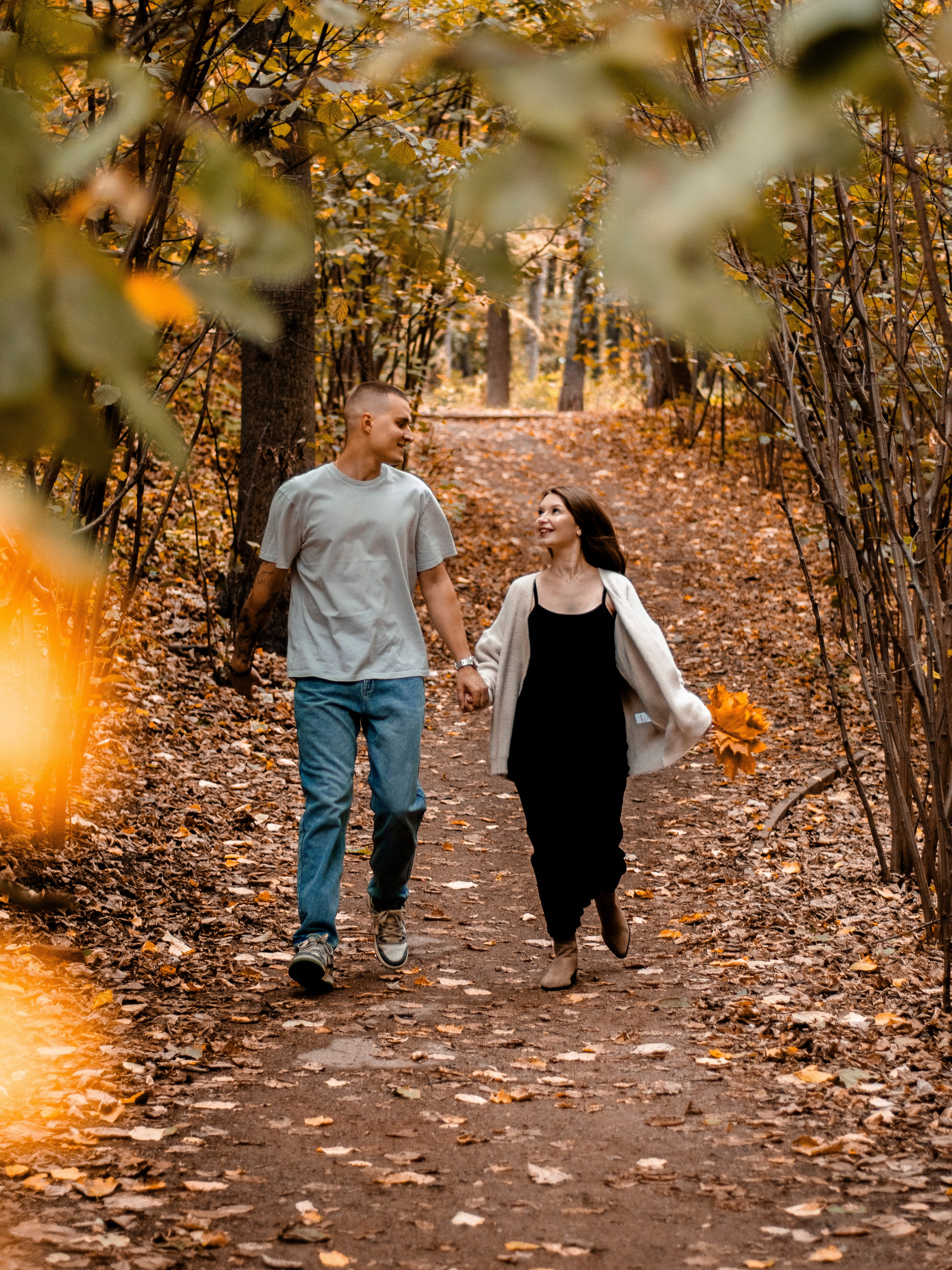 In the Autumn Garden. Портретный фотограф Москва Белогорцев Сергей