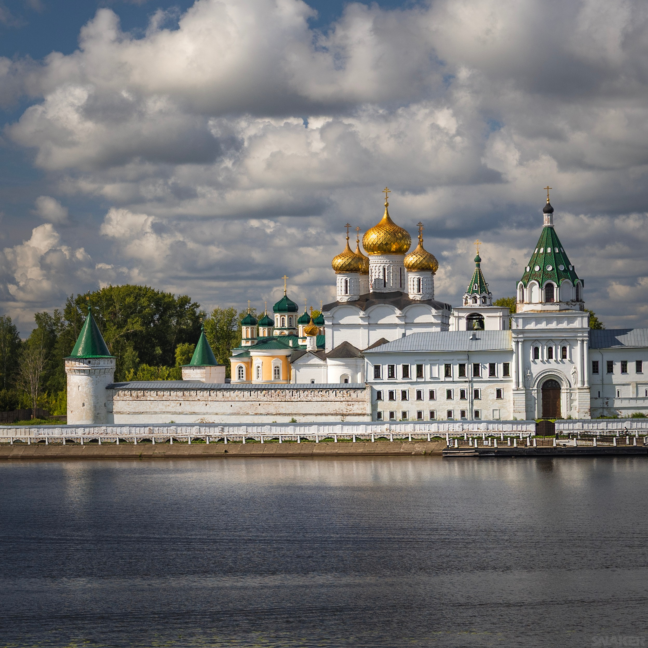 Кострома. Ипатьевский монастырь.