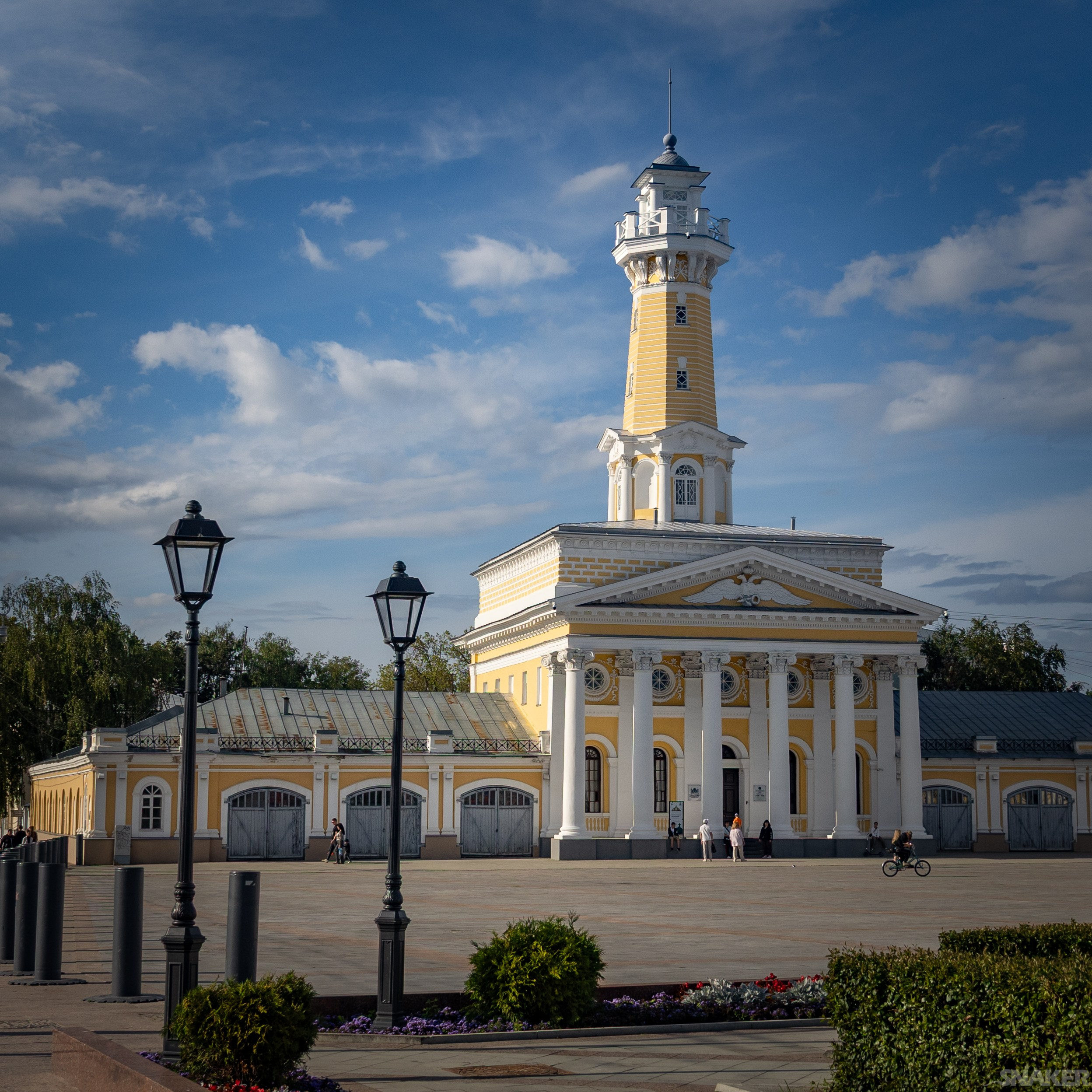 Костромская каланча перед закатом.