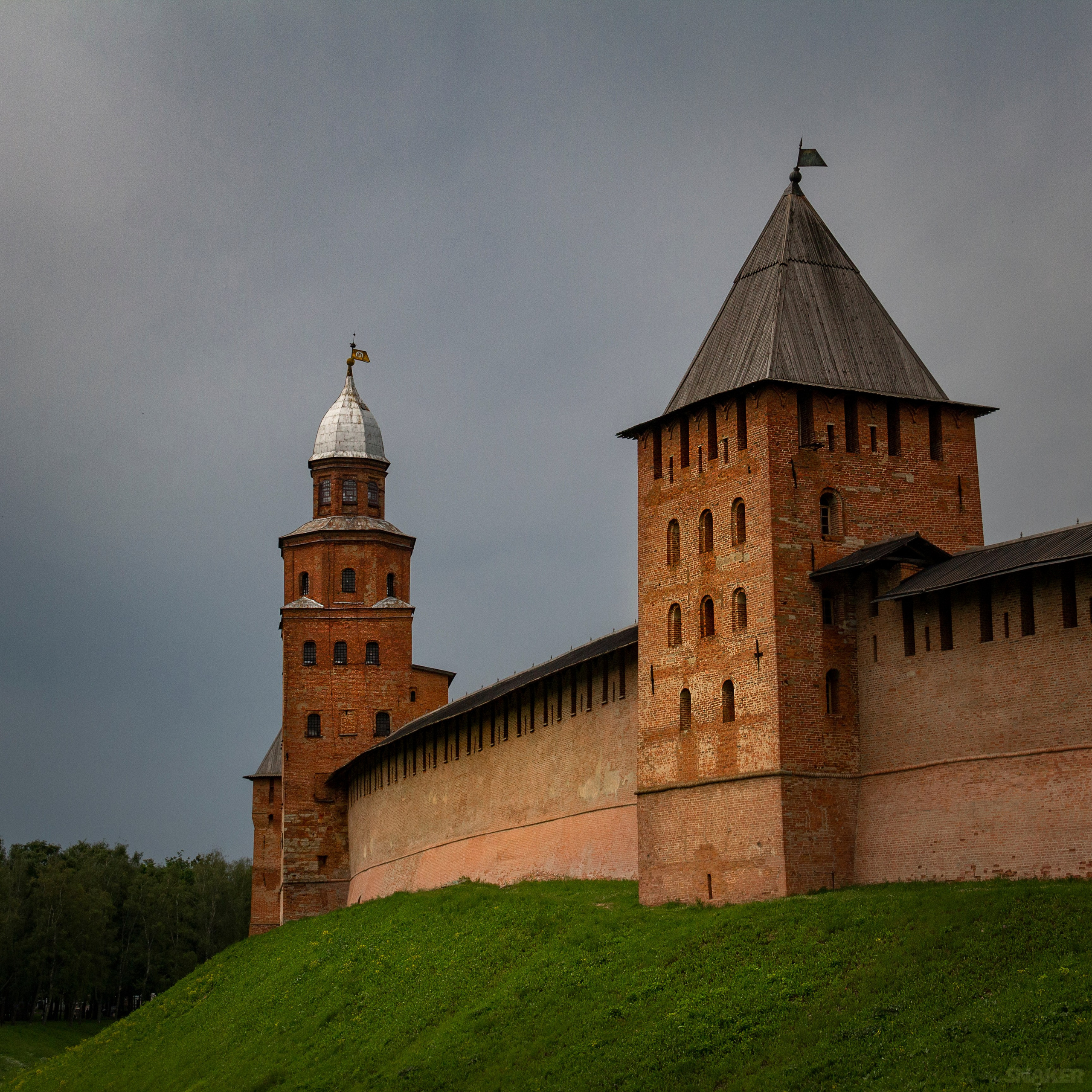 Новгородский Детинец (кремль). Башни Кокуй и Княжая.